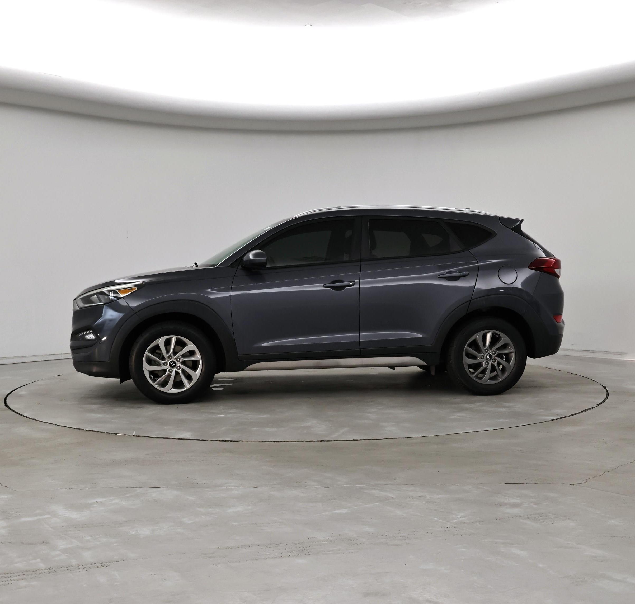 Thumbnail: 2018 Hyundai Tucson - 3