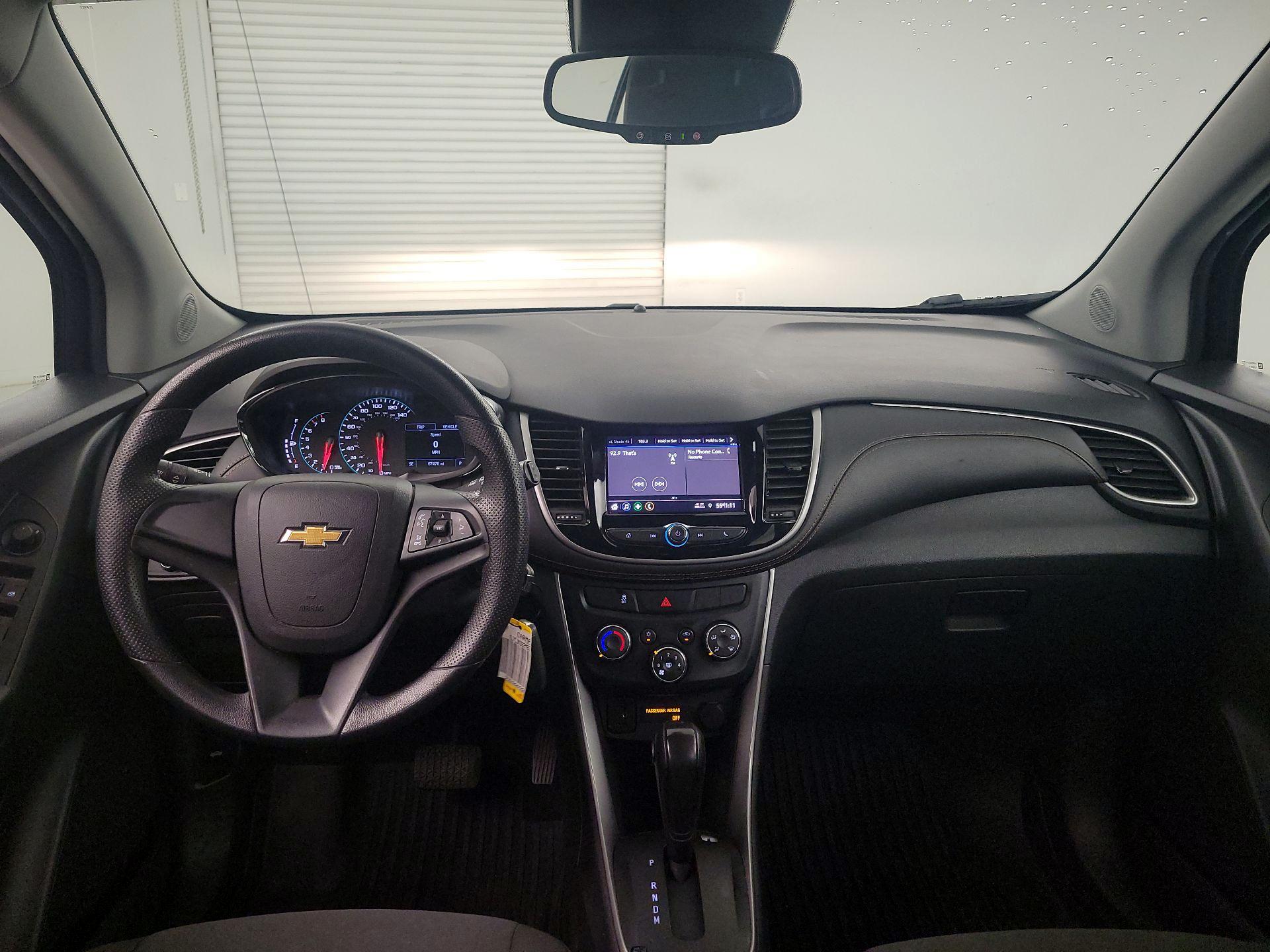Thumbnail: 2021 Chevrolet Trax - 9