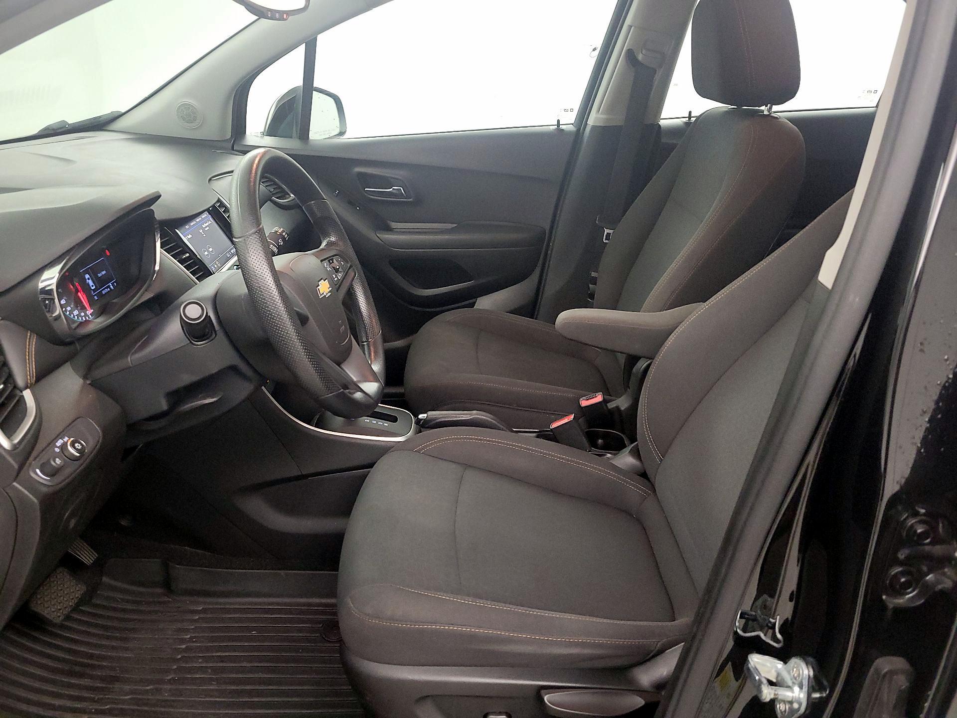 Thumbnail: 2021 Chevrolet Trax - 11