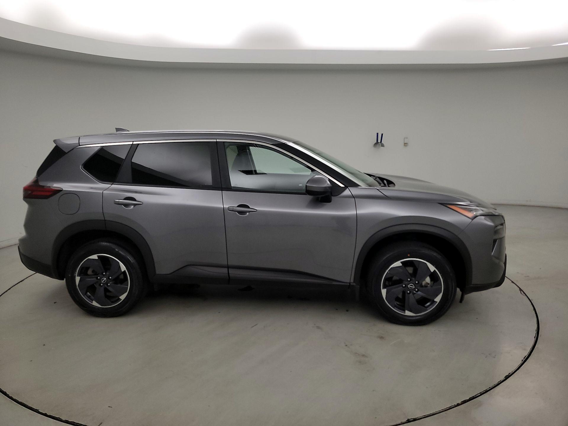 Thumbnail: 2024 Nissan Rogue - 4