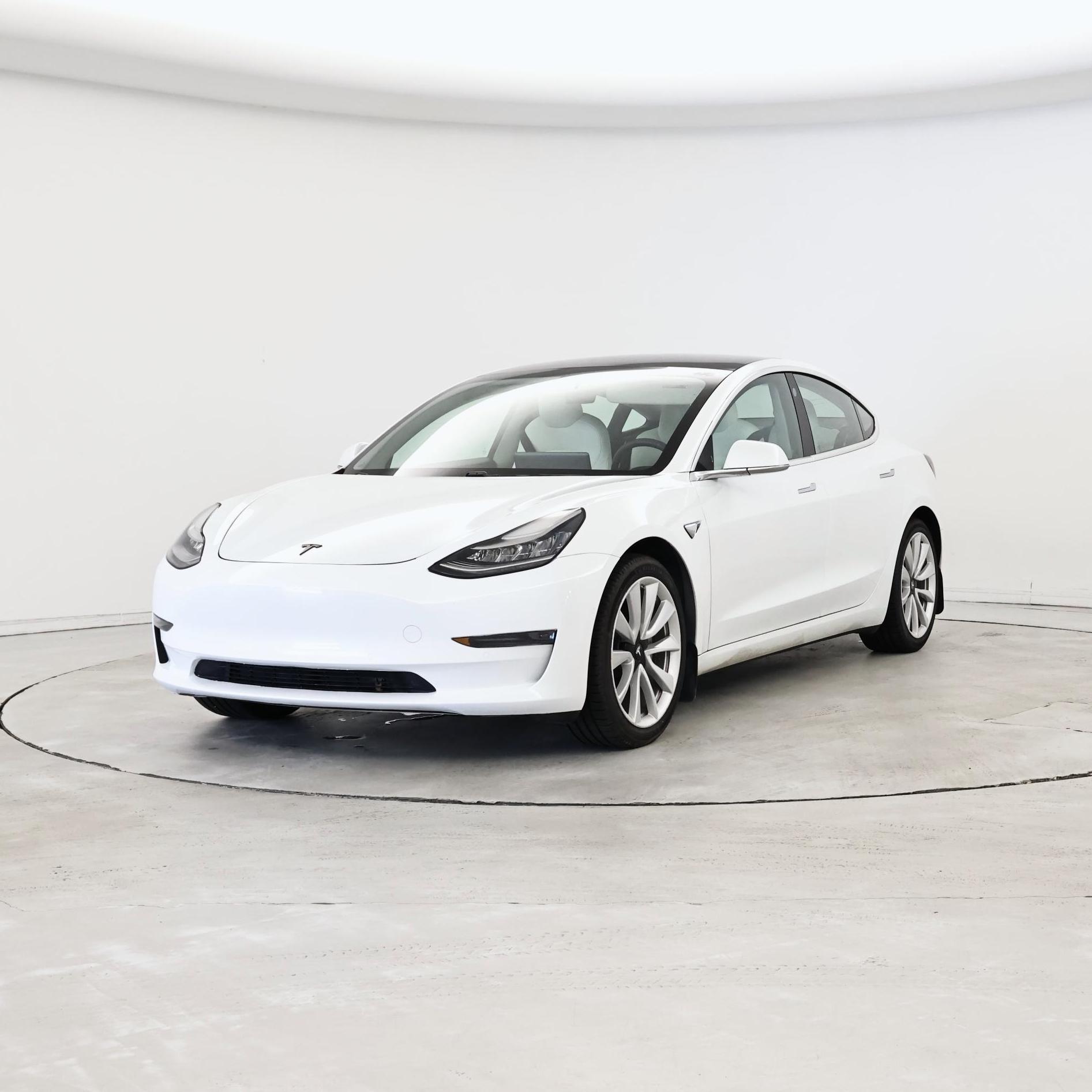 Thumbnail: 2020 Tesla Model 3 - 4