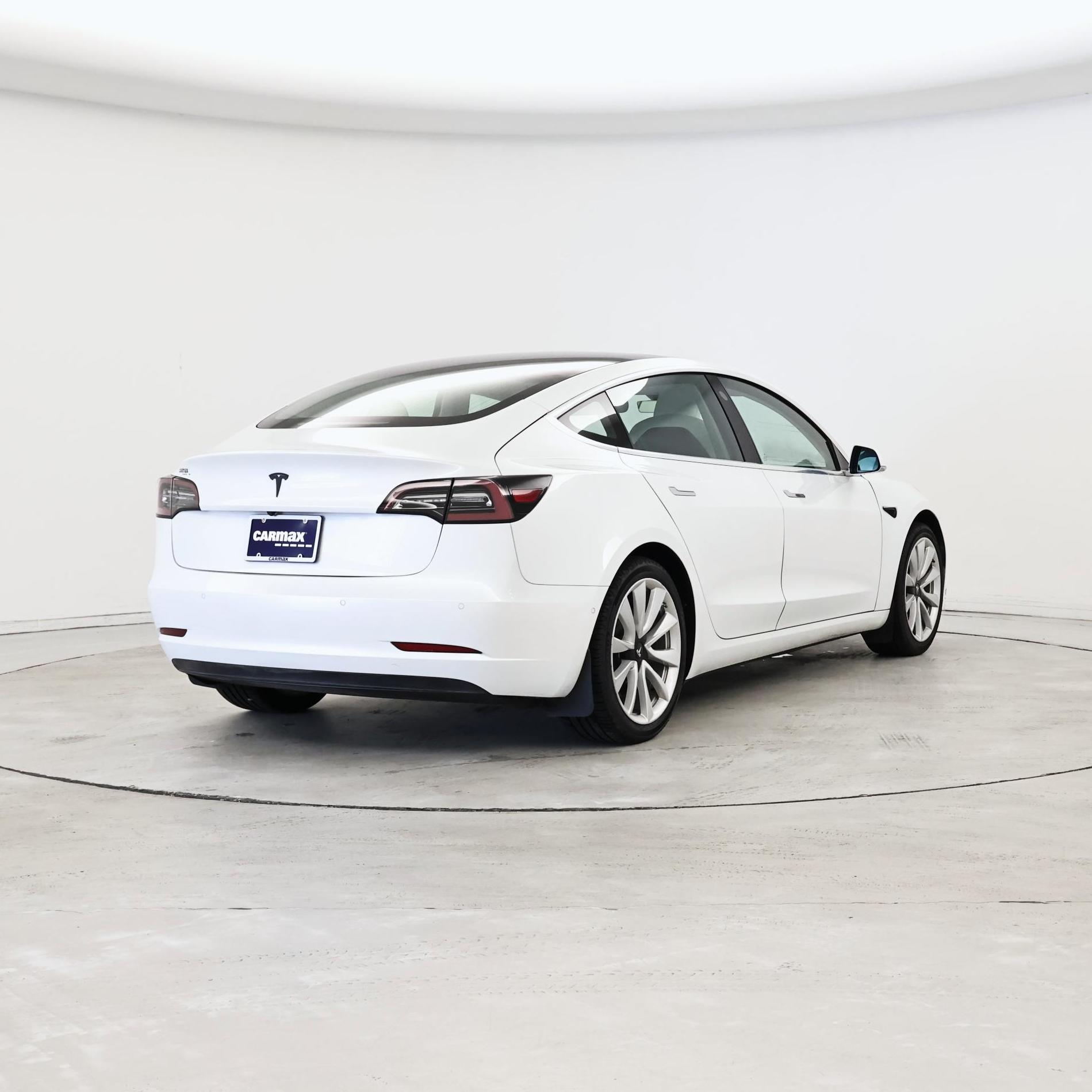 Thumbnail: 2020 Tesla Model 3 - 8