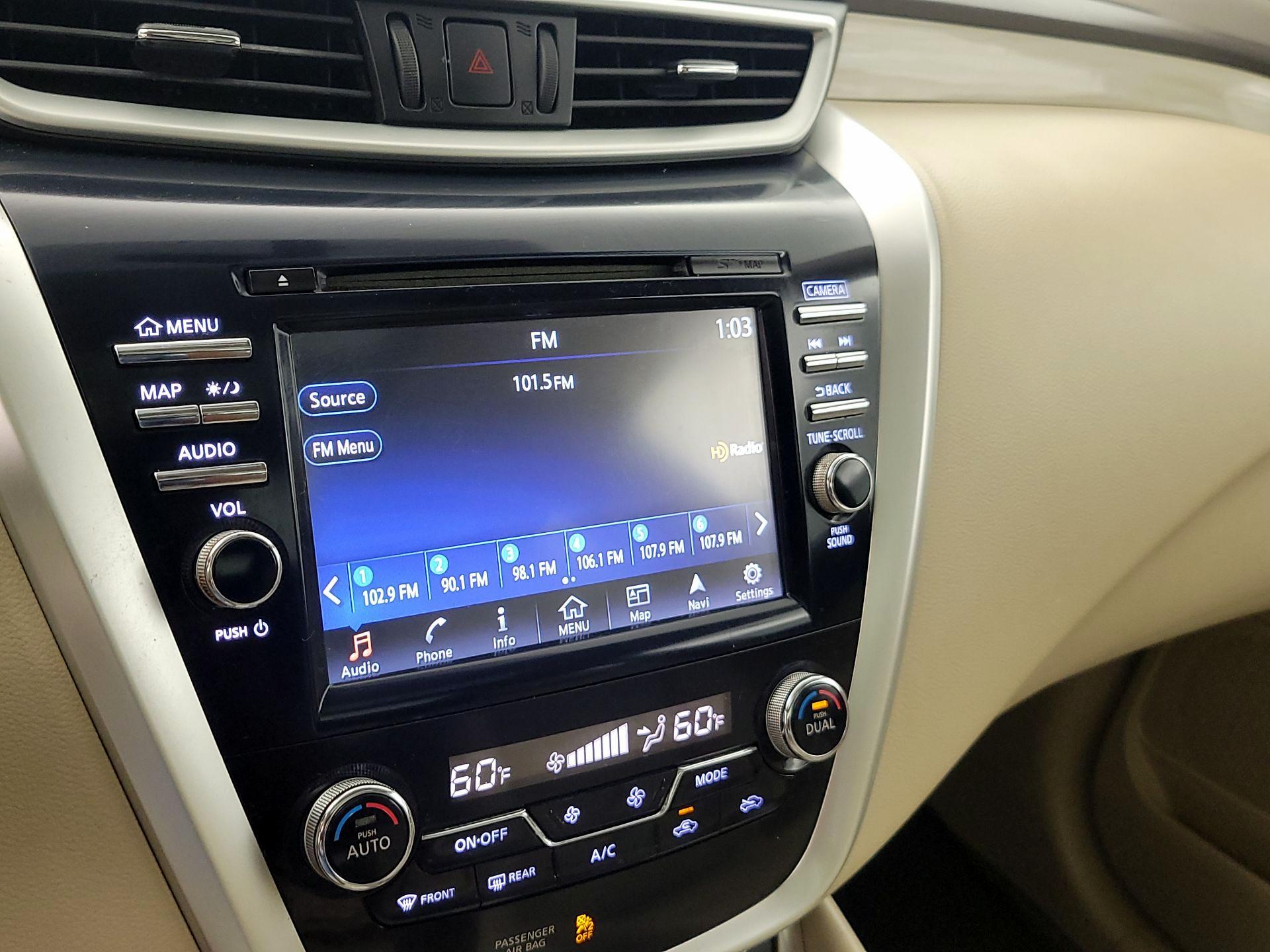 Thumbnail: 2017 Nissan Murano - 16