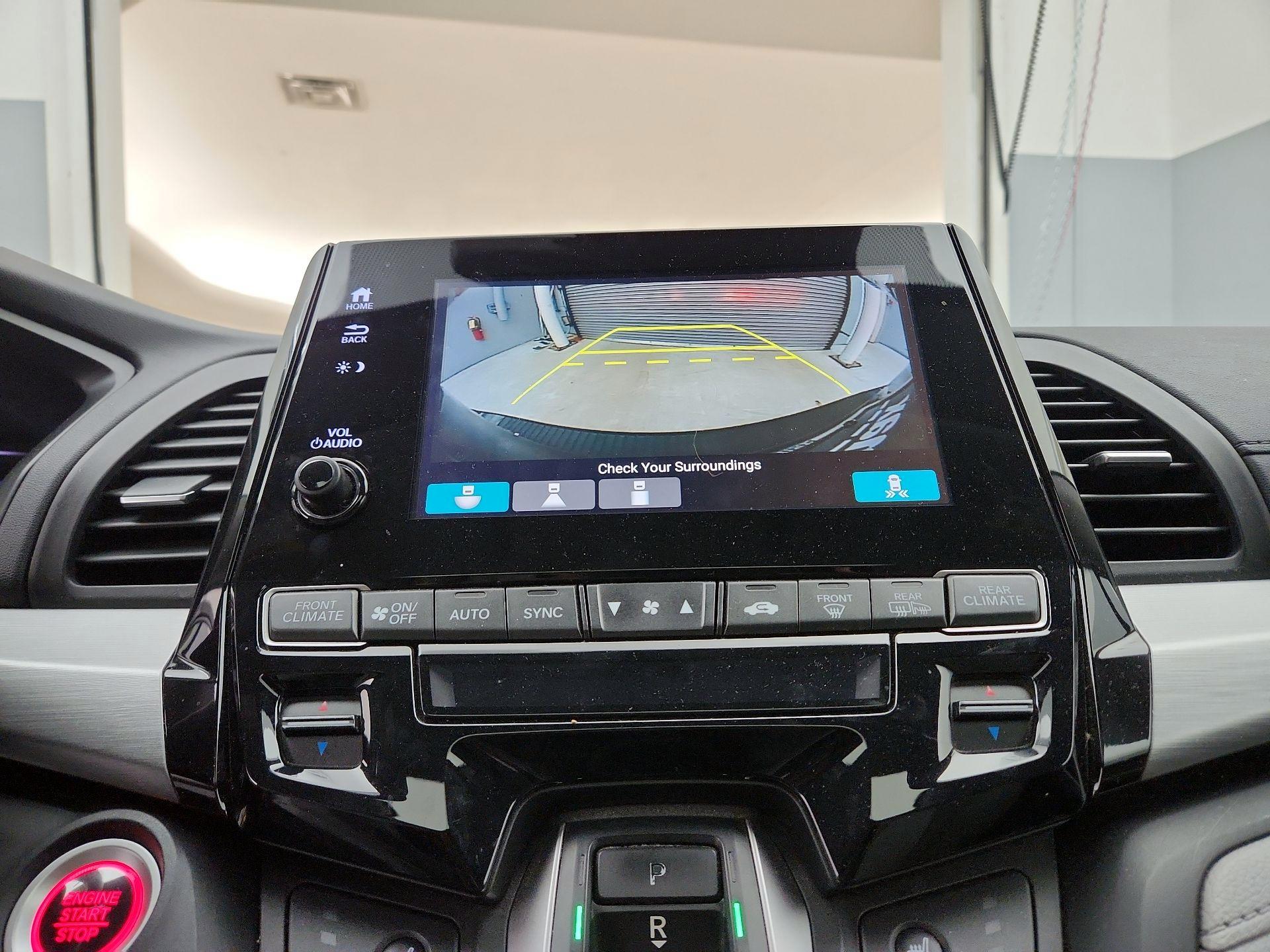 Thumbnail: 2019 Honda Odyssey - 15