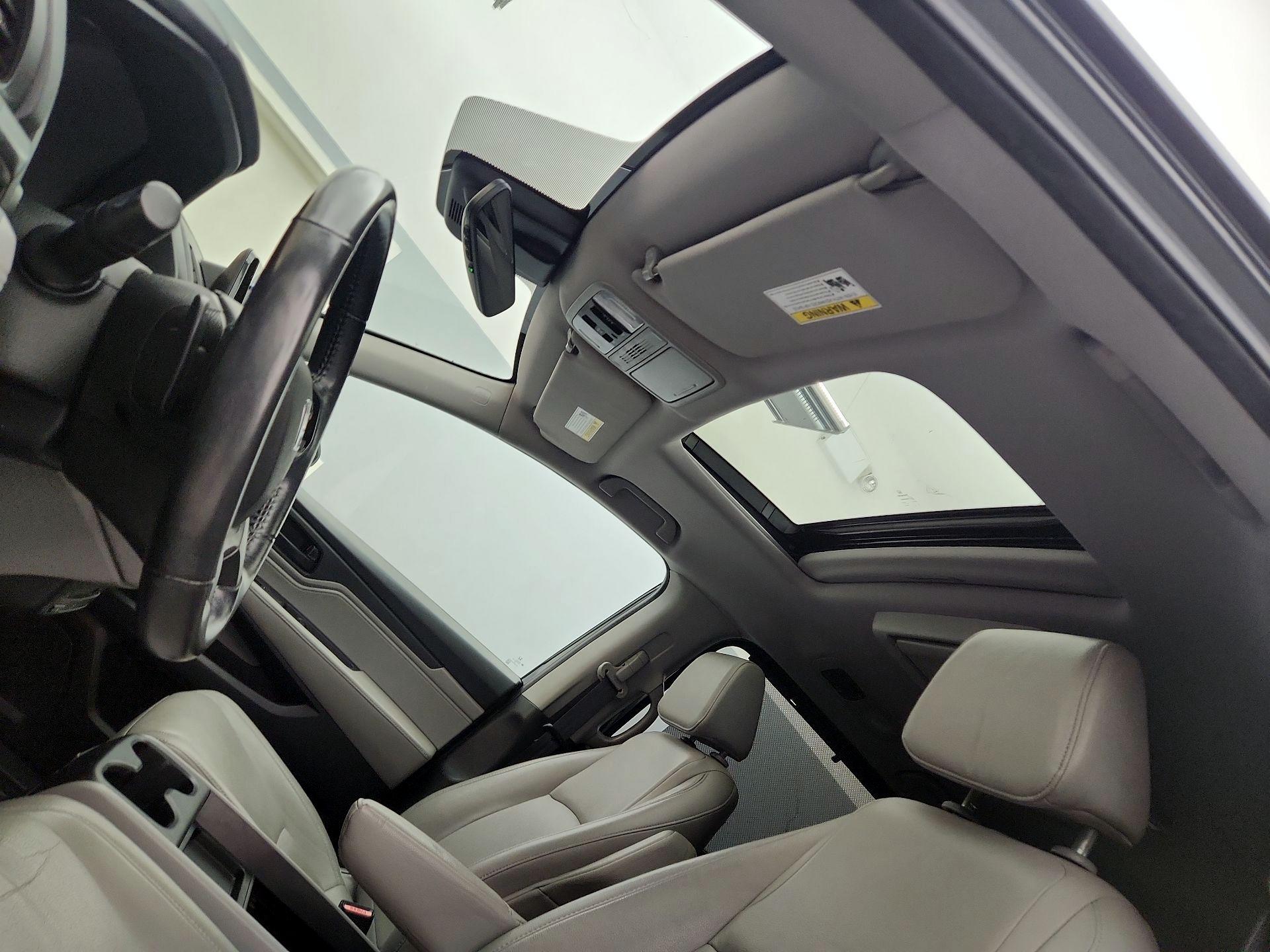 Thumbnail: 2019 Honda Odyssey - 20