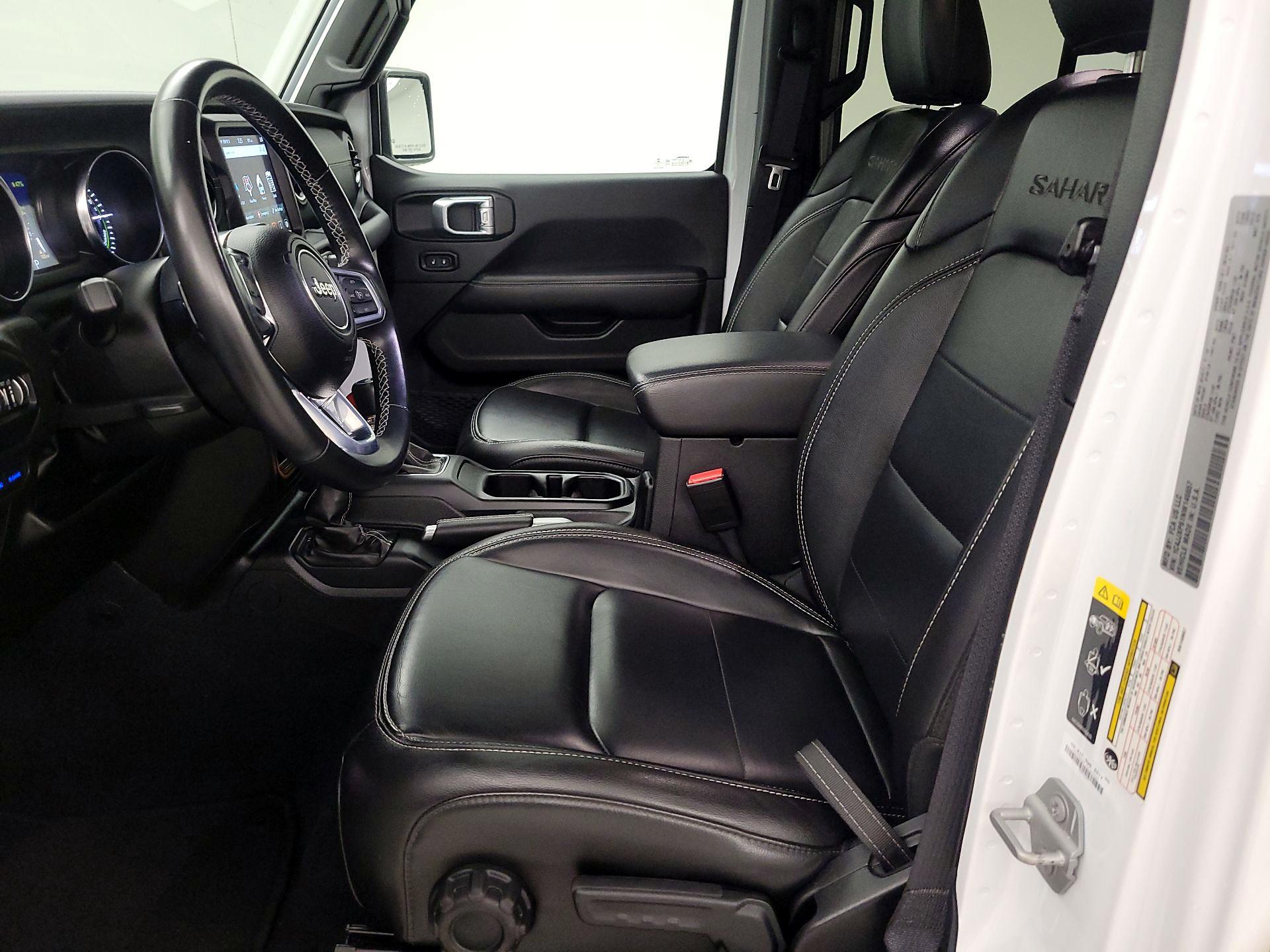 Thumbnail: 2022 Jeep Wrangler - 9