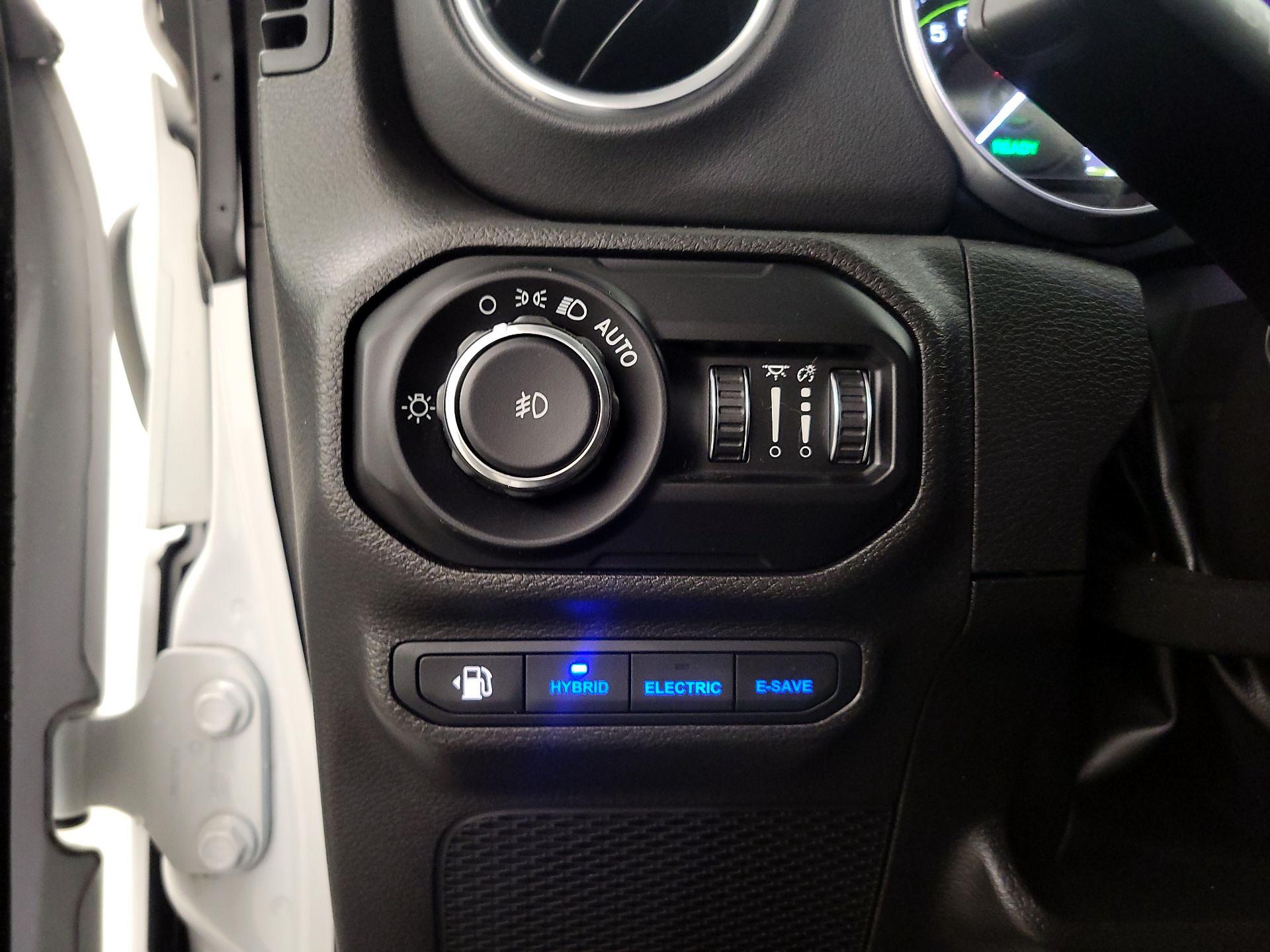 Thumbnail: 2022 Jeep Wrangler - 11