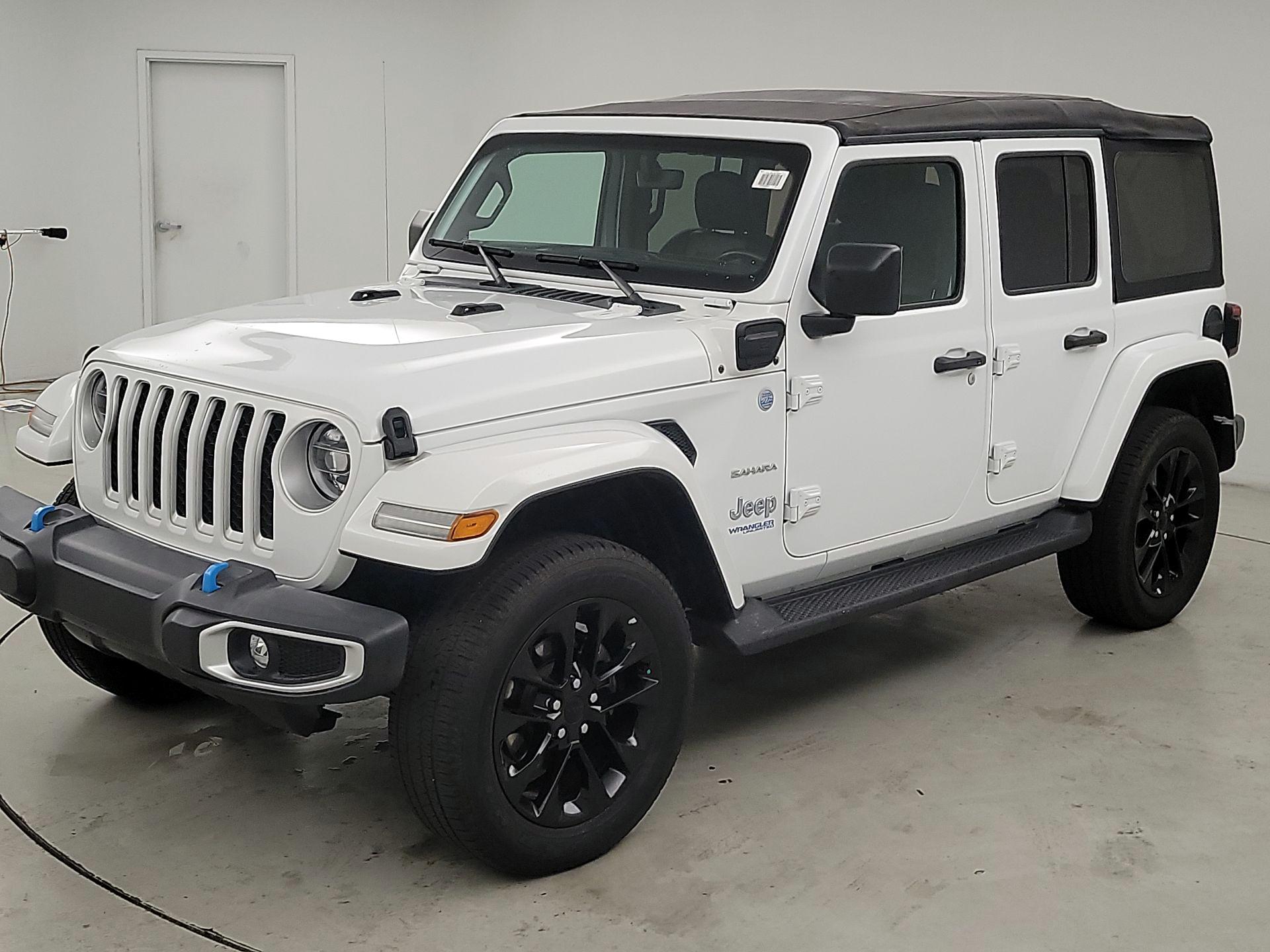 Thumbnail: 2022 Jeep Wrangler - 3