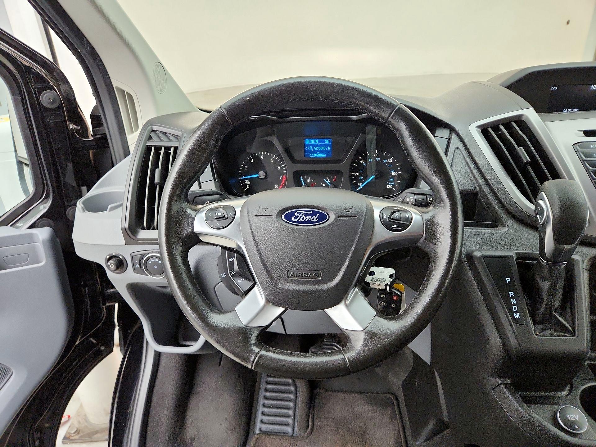 Thumbnail: 2017 Ford Transit Series - 10