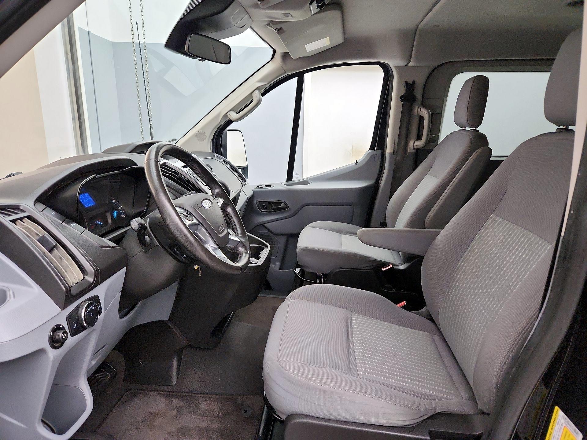 Thumbnail: 2017 Ford Transit Series - 11