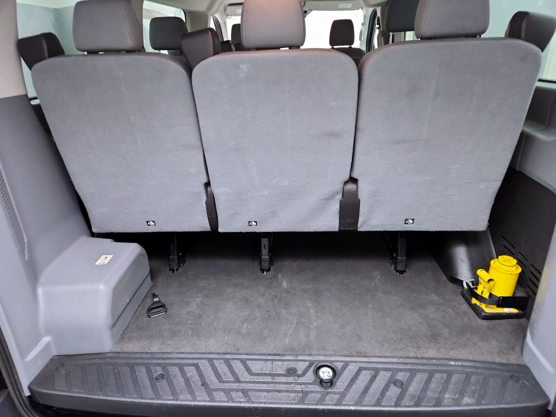 Thumbnail: 2017 Ford Transit Series - 20