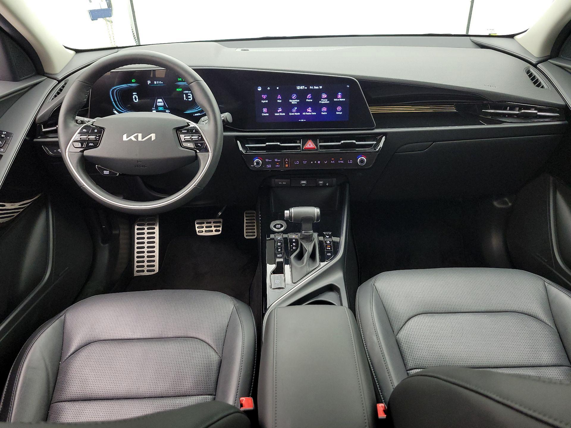 Thumbnail: 2023 Kia Niro - 9