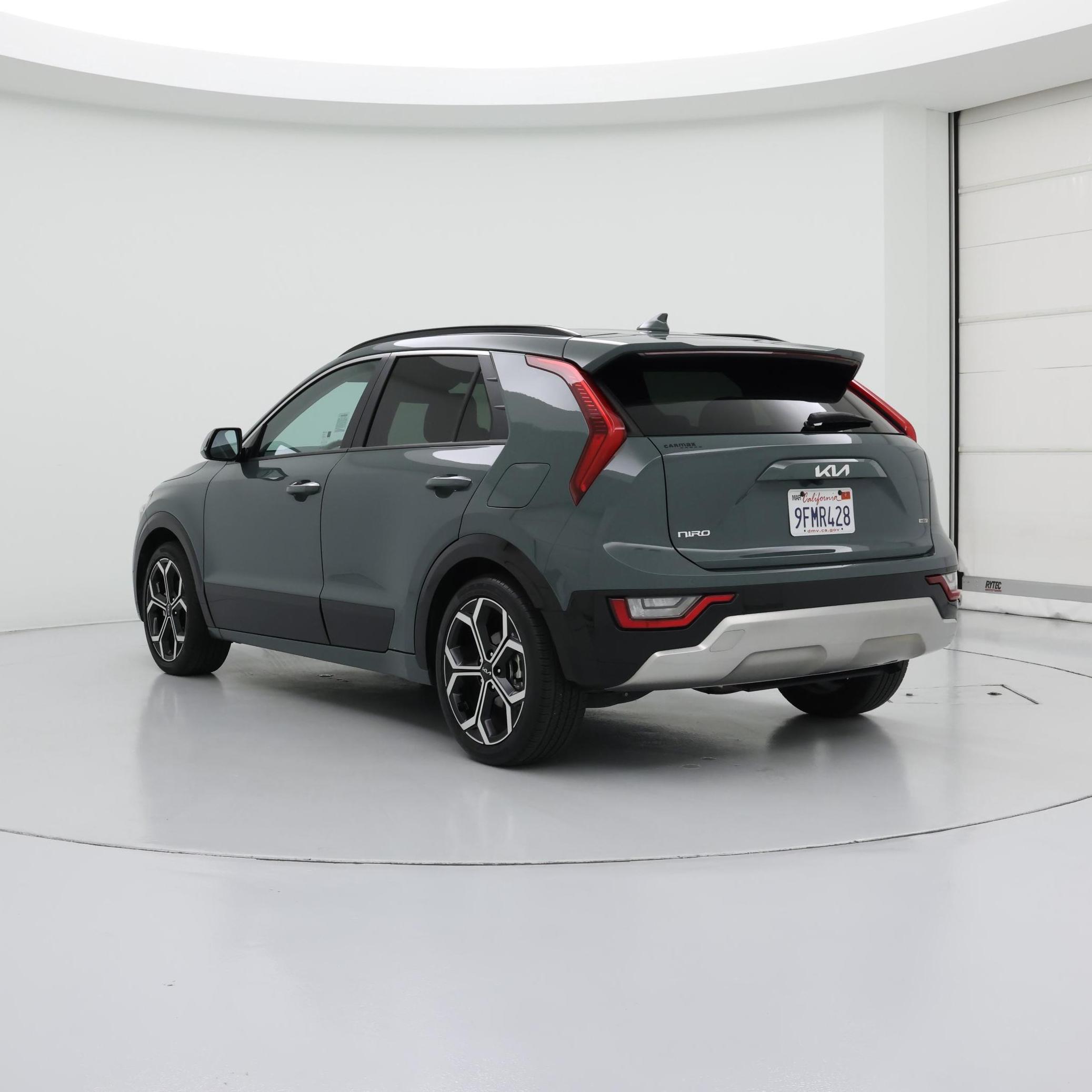 Thumbnail: 2023 Kia Niro - 2