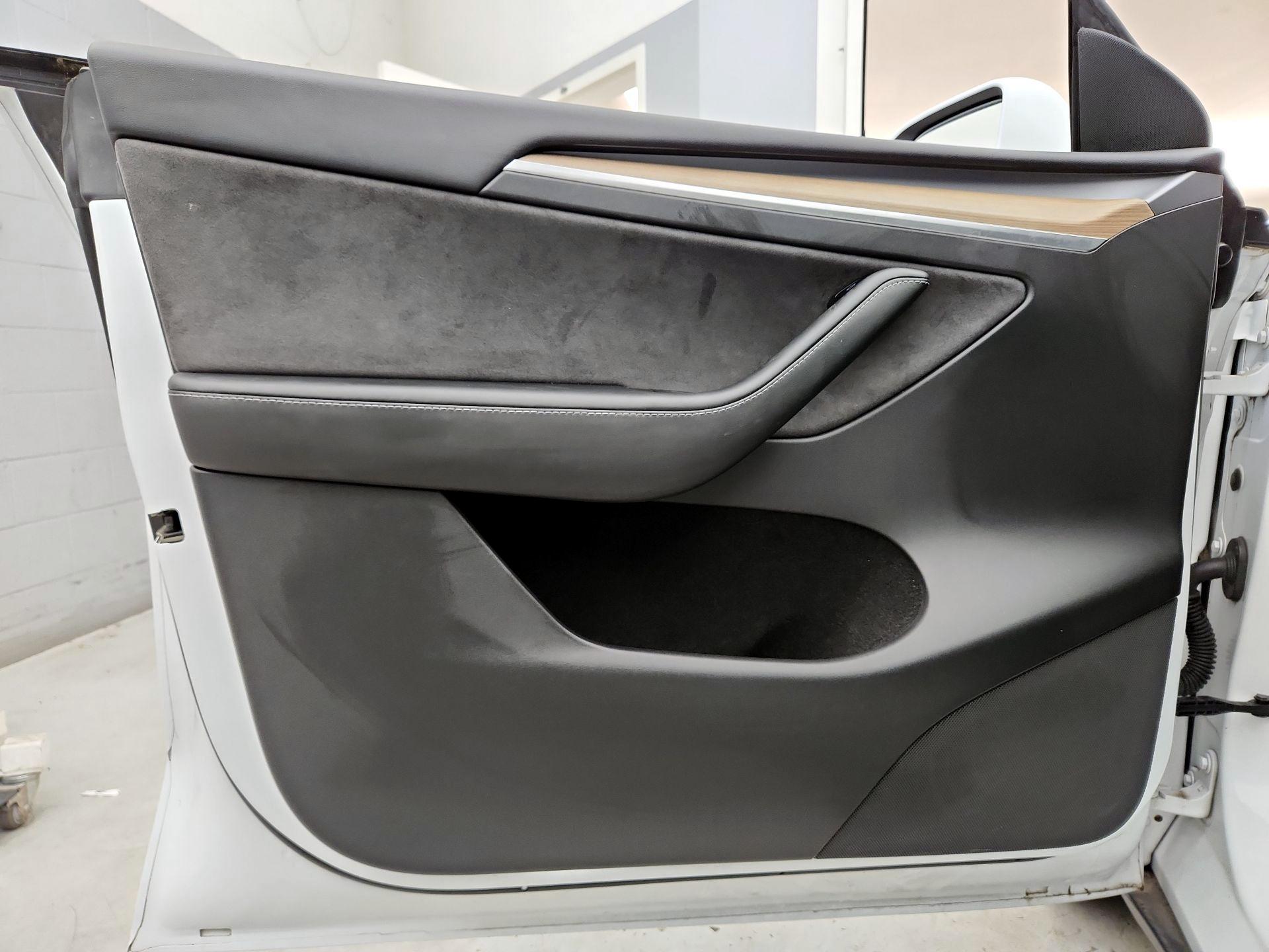 Thumbnail: 2022 Tesla Model Y - 12