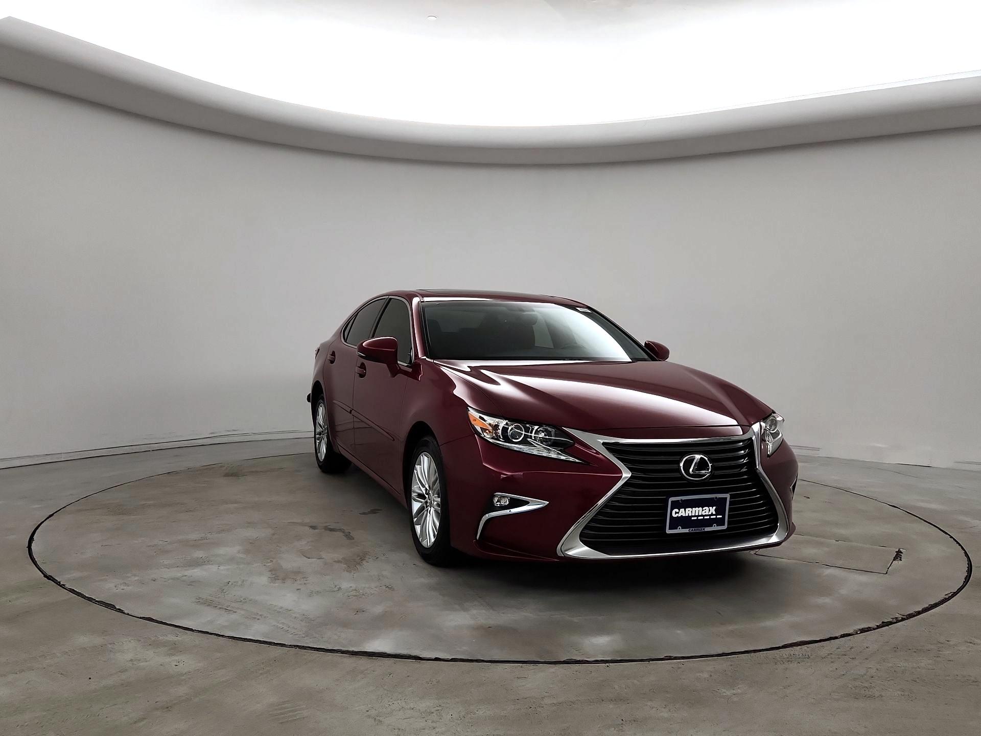 Thumbnail: 2016 Lexus ES - 1