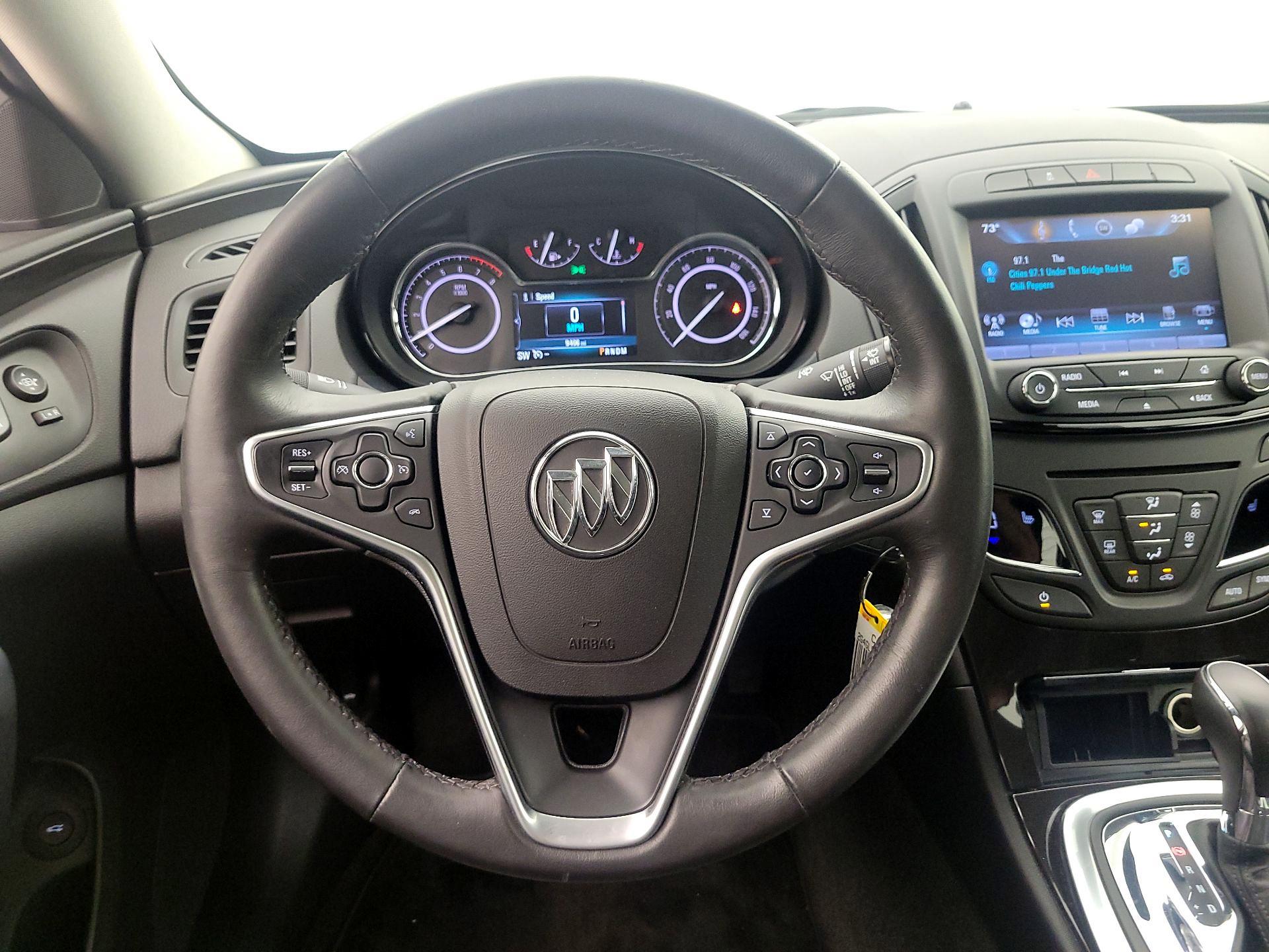 Thumbnail: 2017 Buick Regal - 10