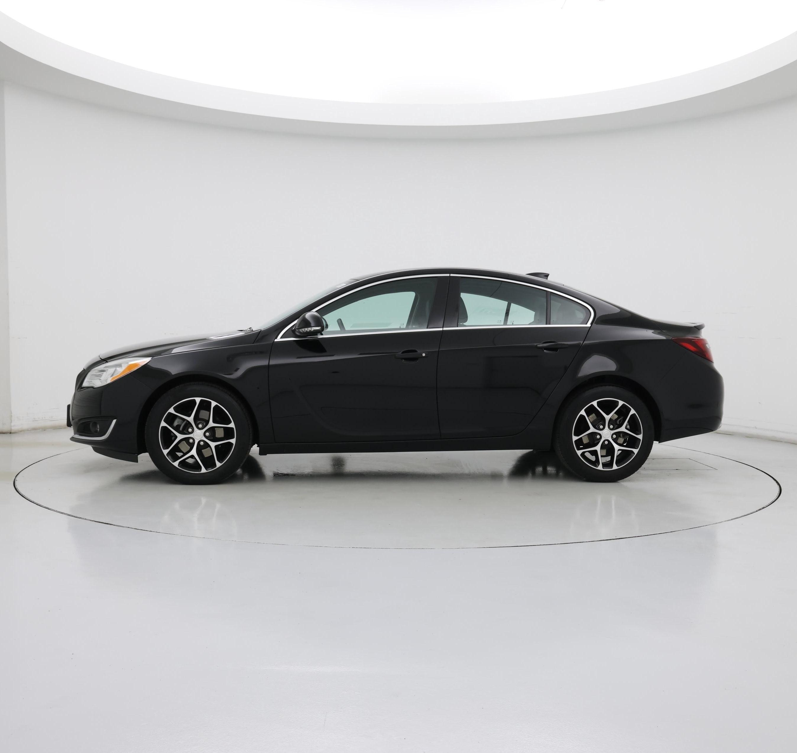 Thumbnail: 2017 Buick Regal - 3