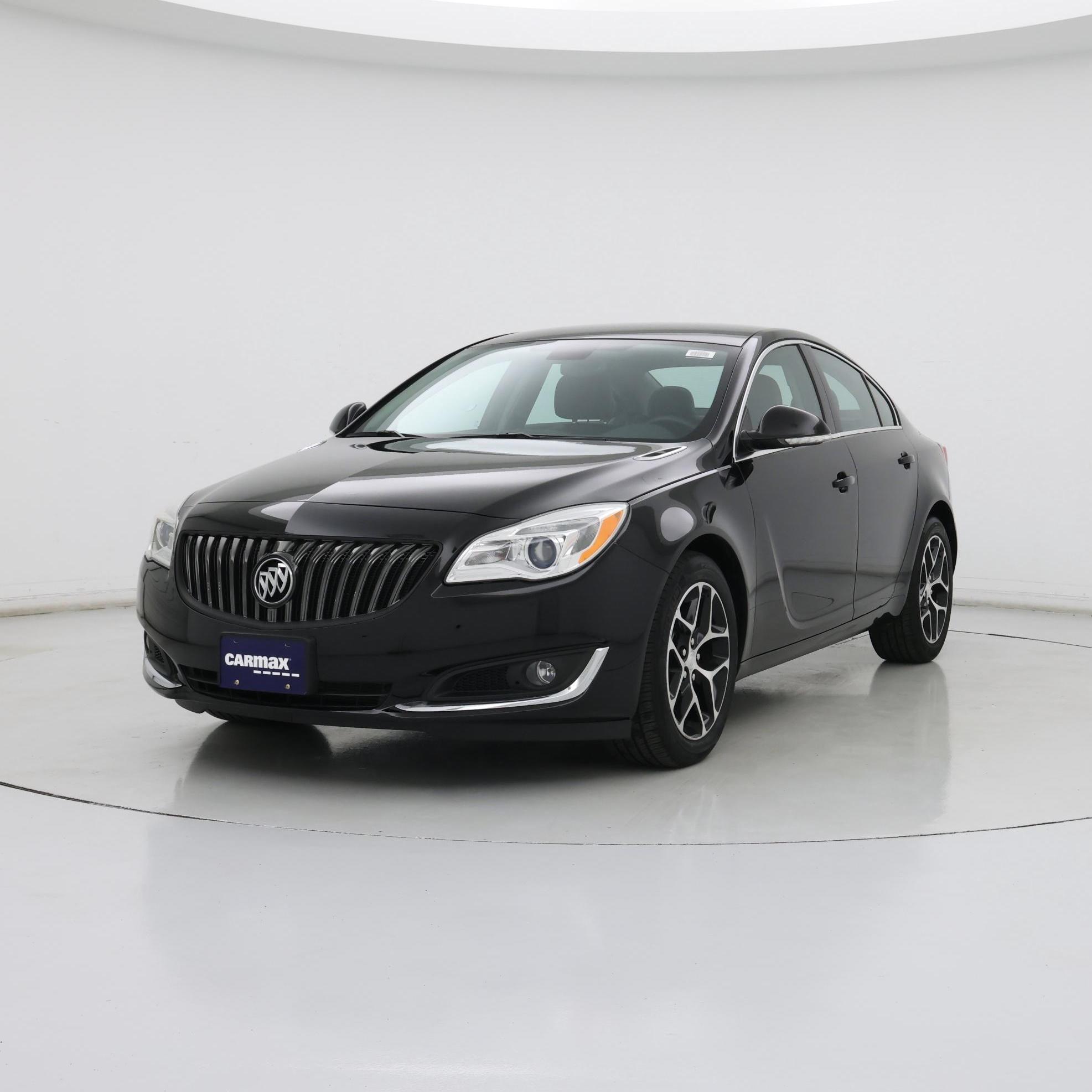Thumbnail: 2017 Buick Regal - 4