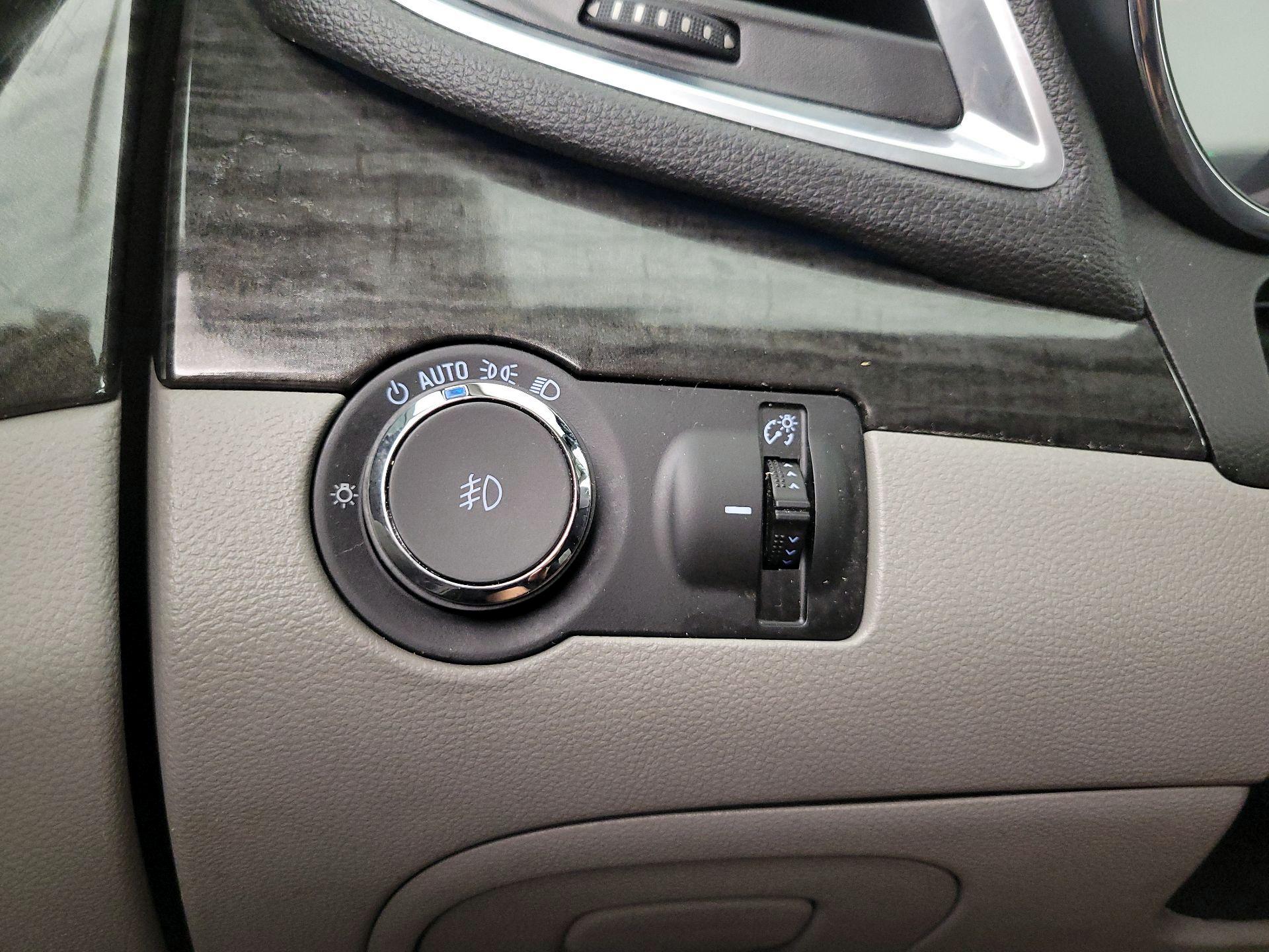 Thumbnail: 2014 Buick Encore - 13