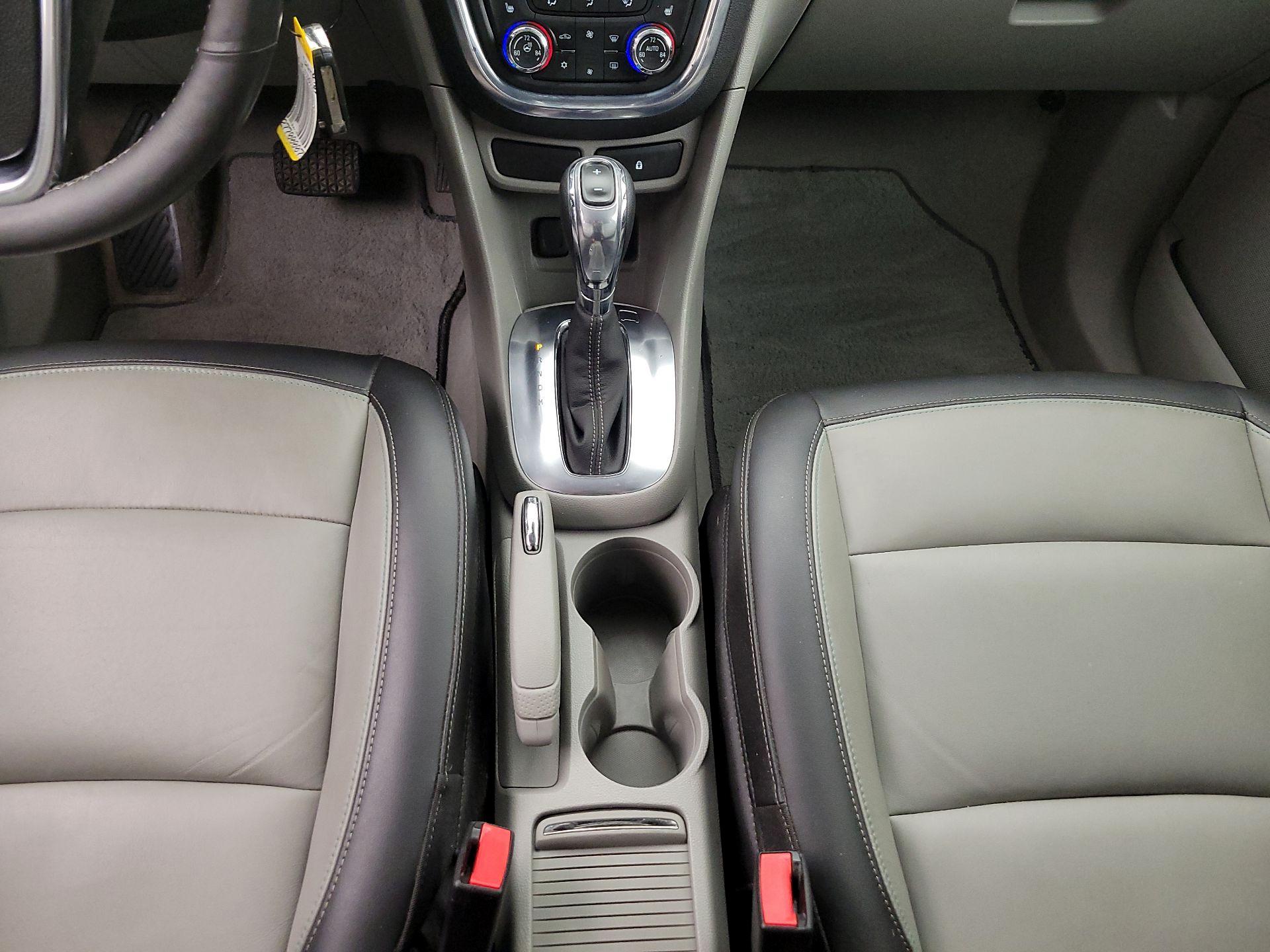 Thumbnail: 2014 Buick Encore - 17