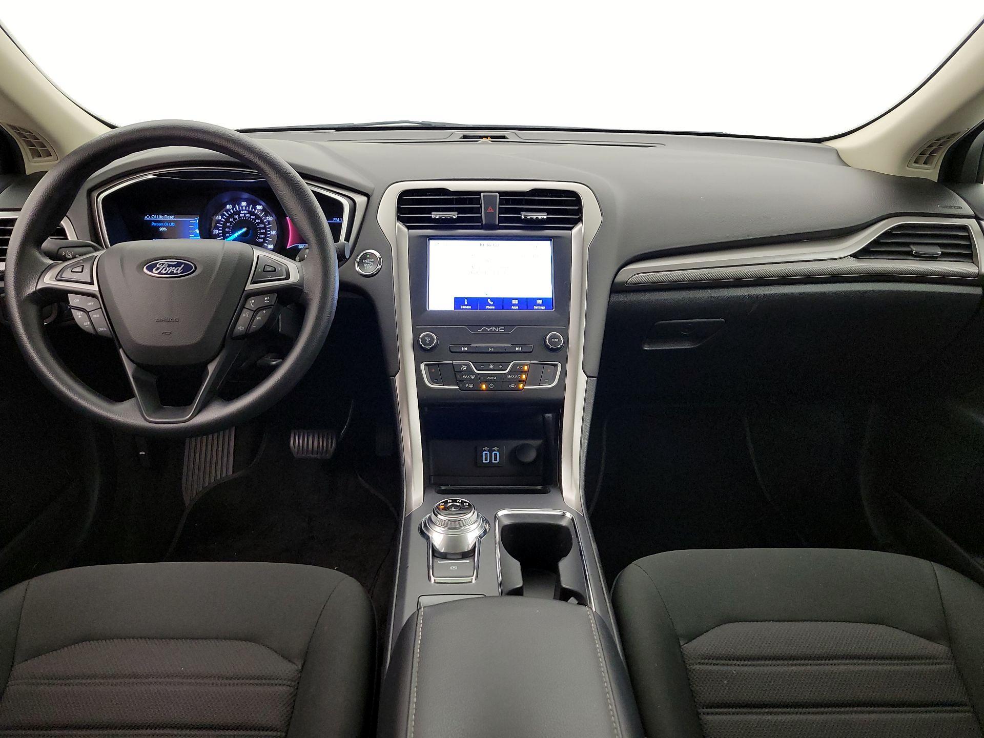 Thumbnail: 2020 Ford Fusion - 9