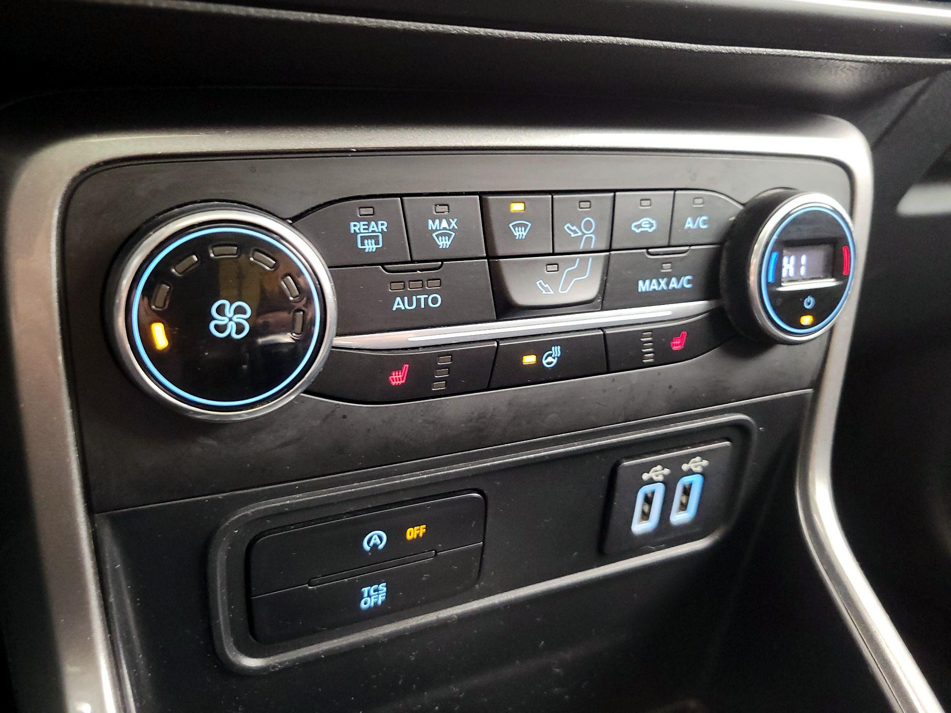 Thumbnail: 2020 Ford EcoSport - 17