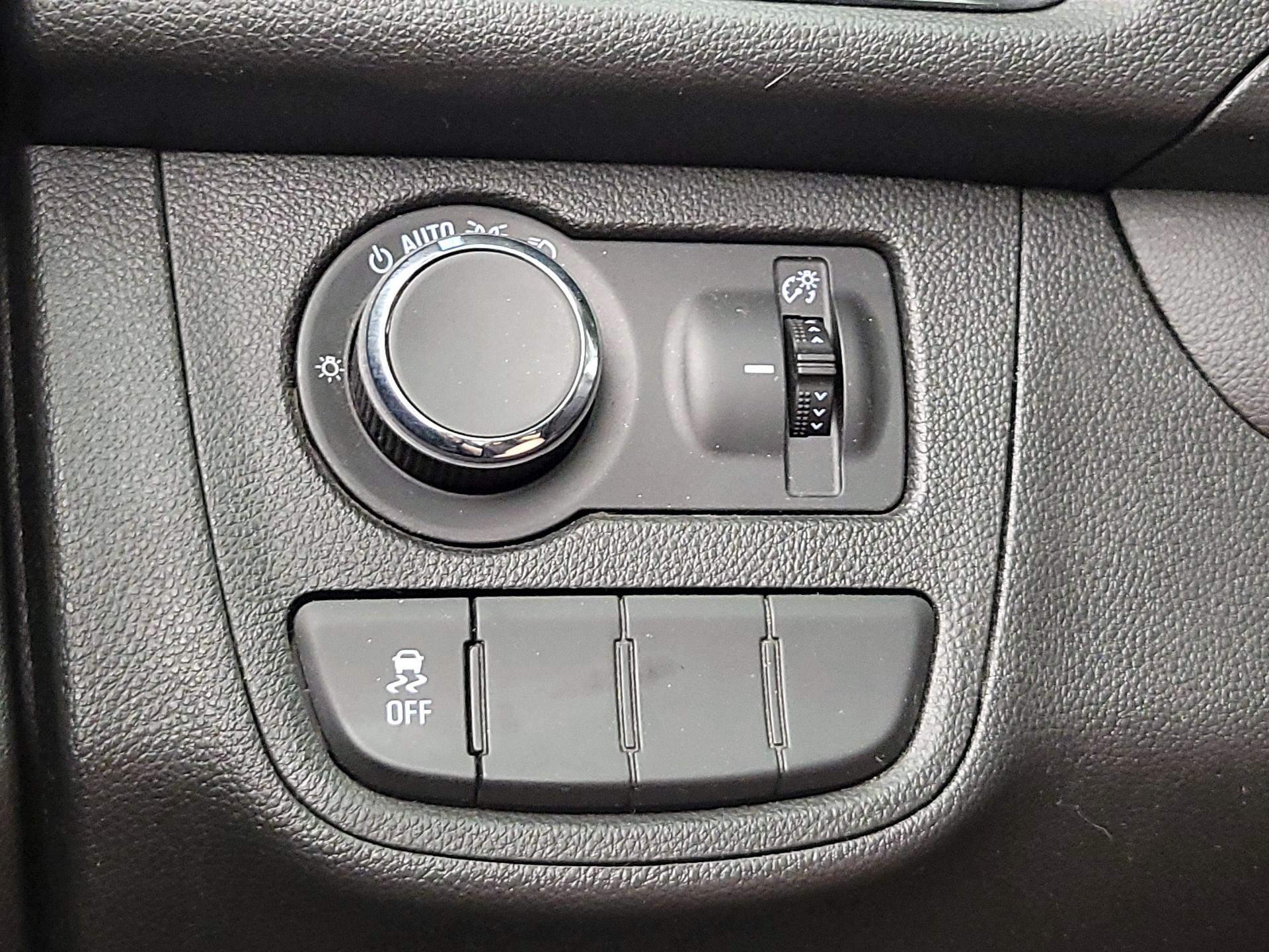 Thumbnail: 2017 Chevrolet Spark - 13