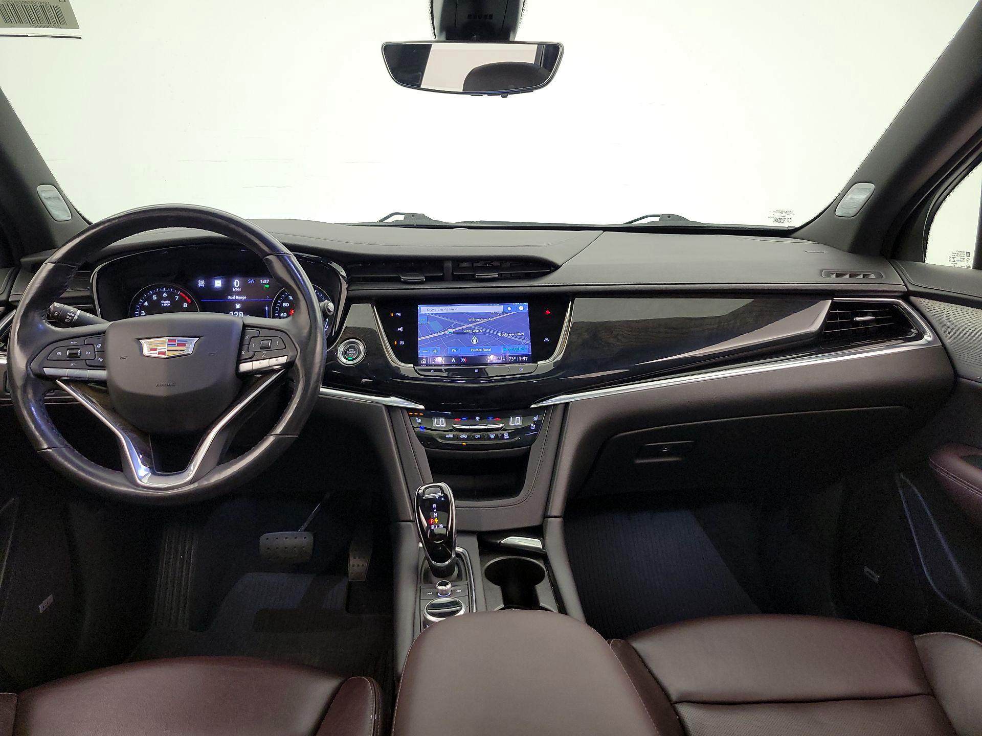 Thumbnail: 2021 Cadillac XT6 - 9