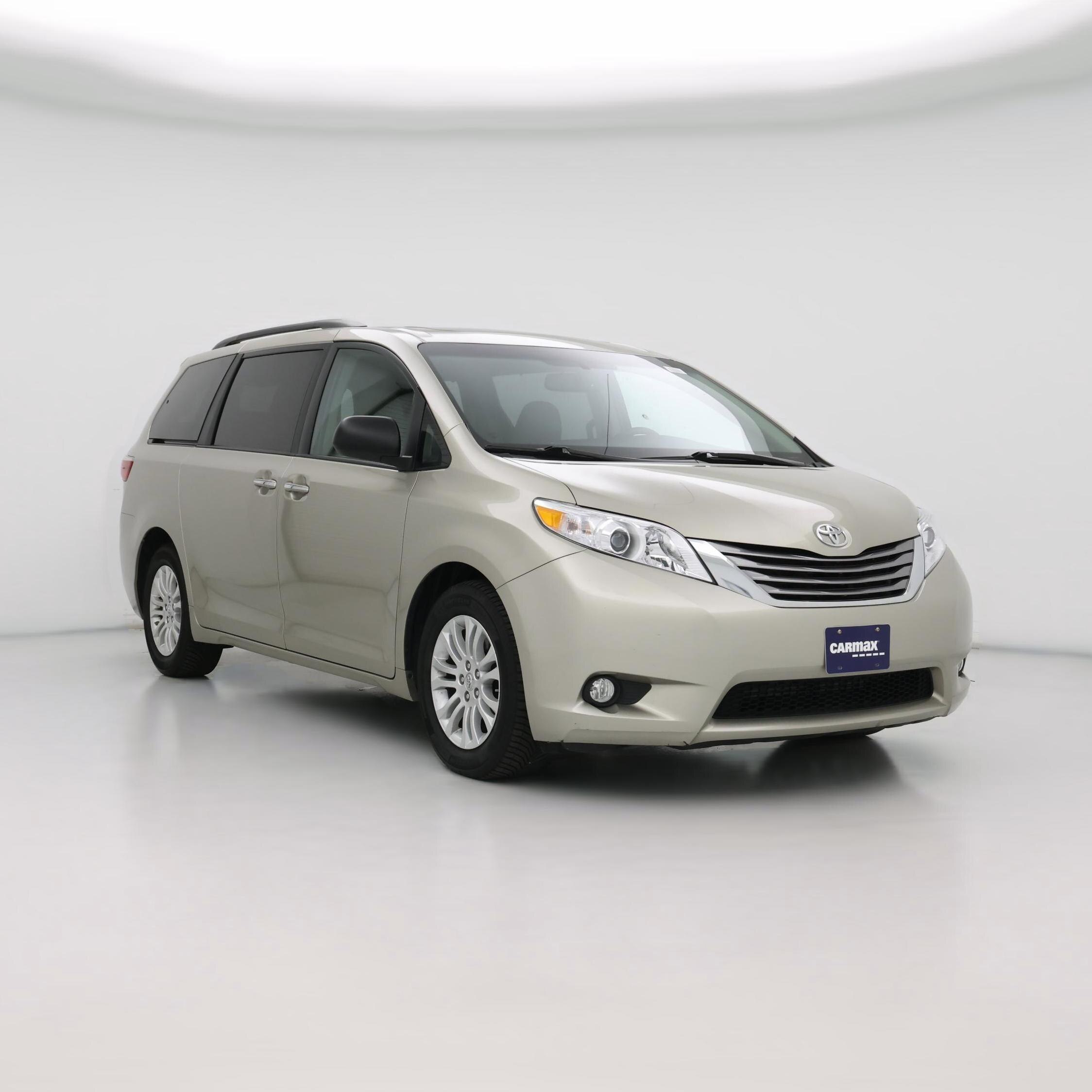Thumbnail: 2017 Toyota Sienna - 1