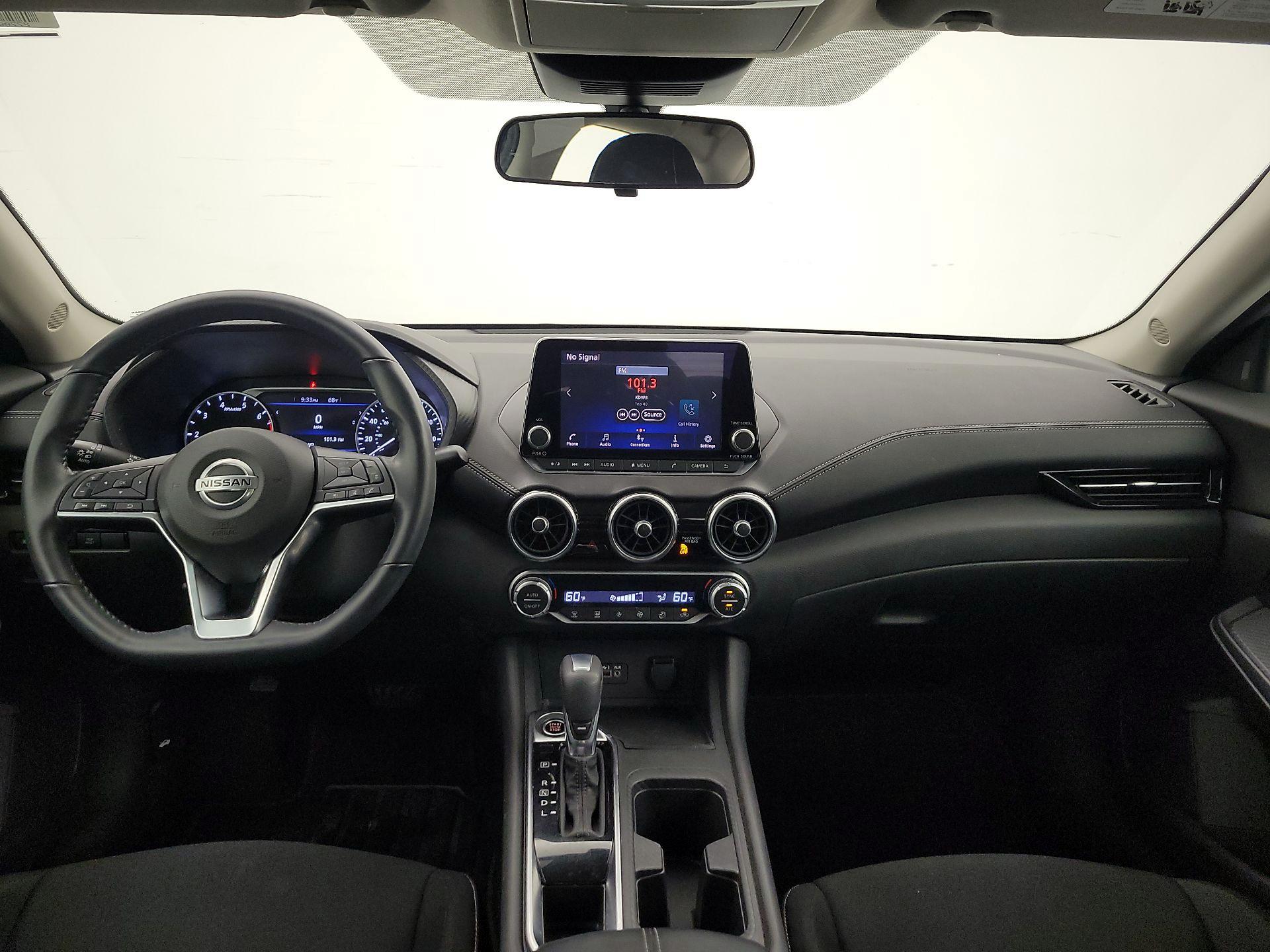 Thumbnail: 2020 Nissan Sentra - 9