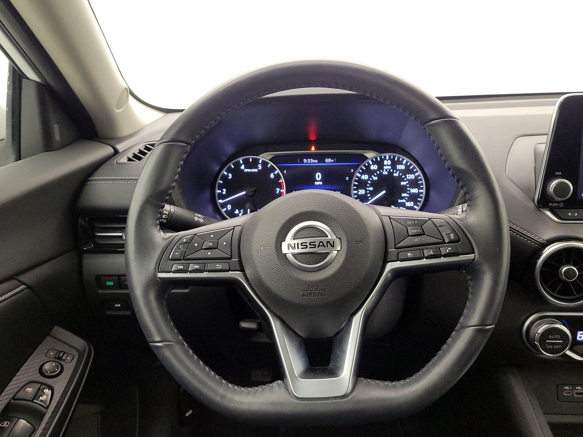 Thumbnail: 2020 Nissan Sentra - 10