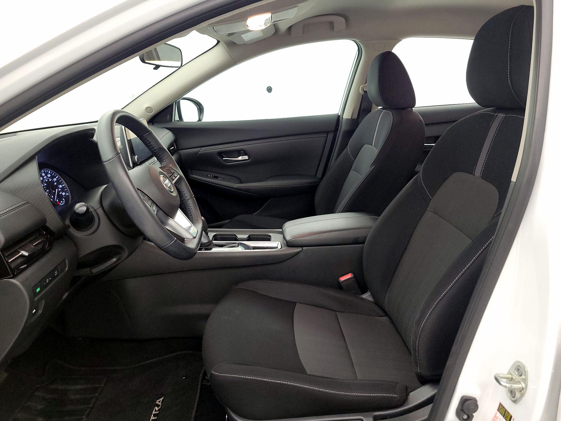 Thumbnail: 2020 Nissan Sentra - 11