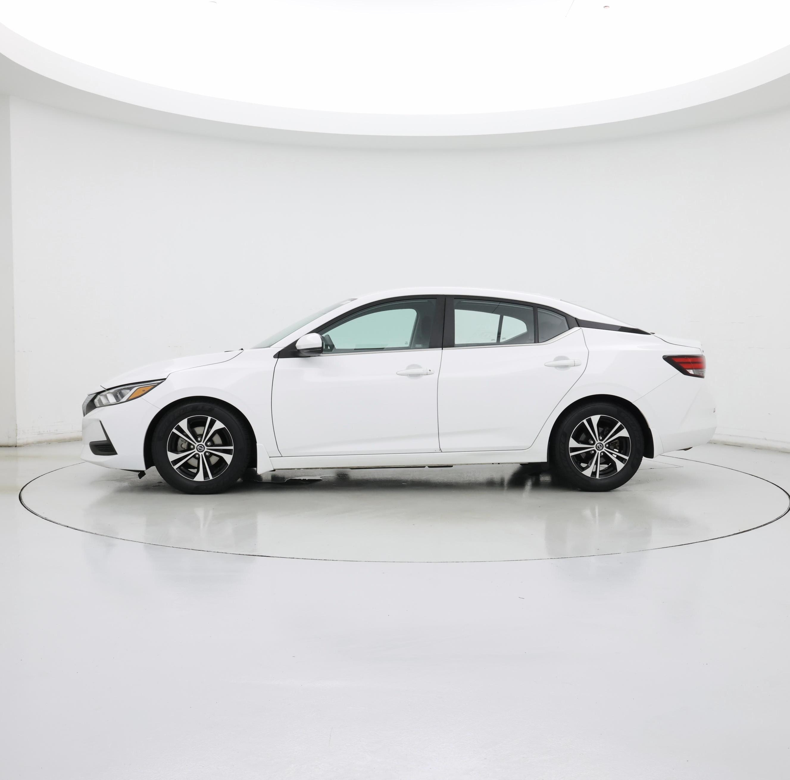 Thumbnail: 2020 Nissan Sentra - 3