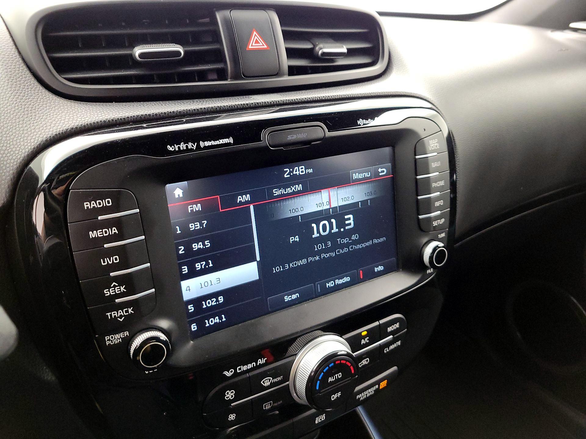 Thumbnail: 2015 Kia Soul - 16