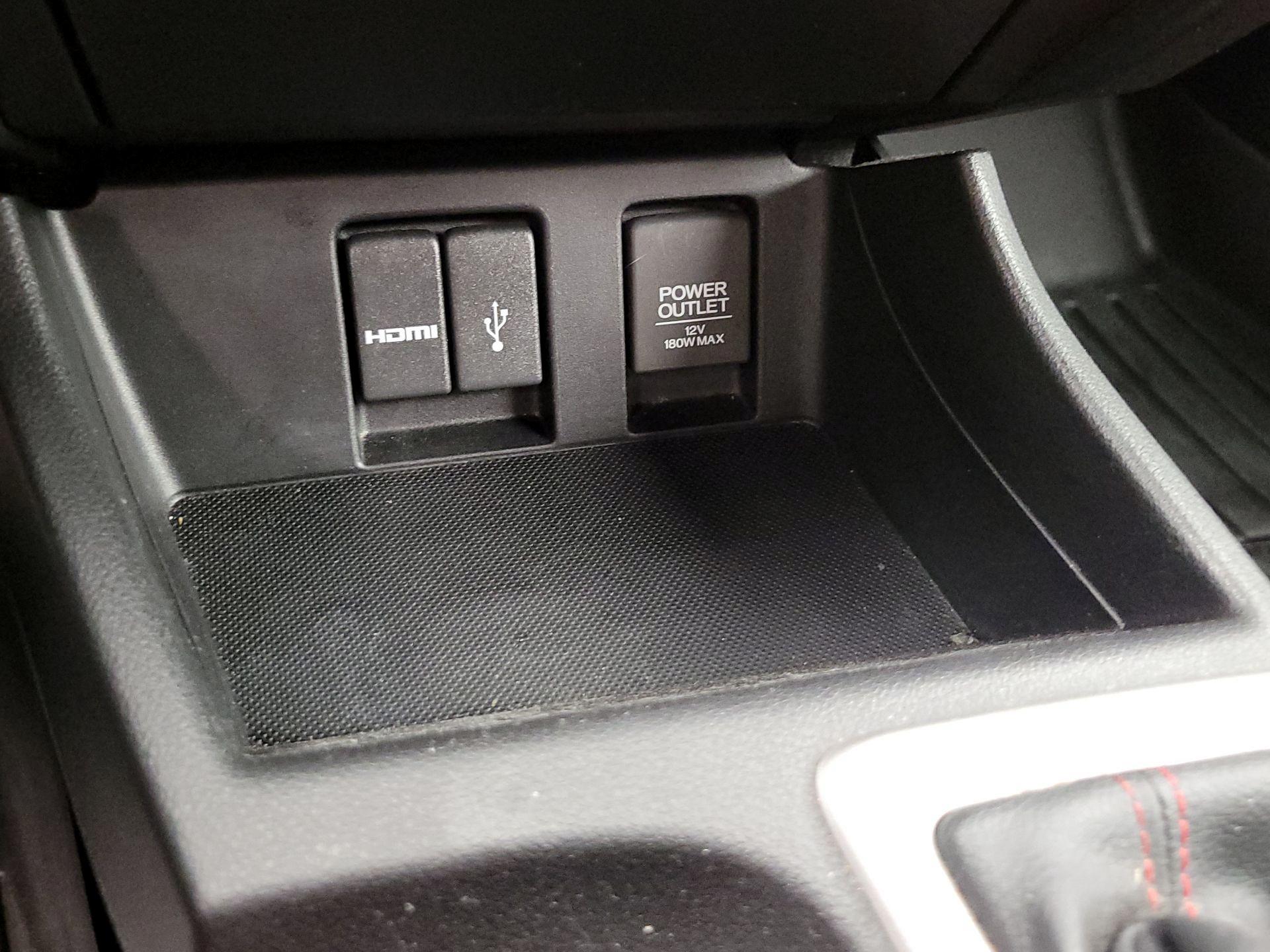 Thumbnail: 2015 Honda Civic - 18