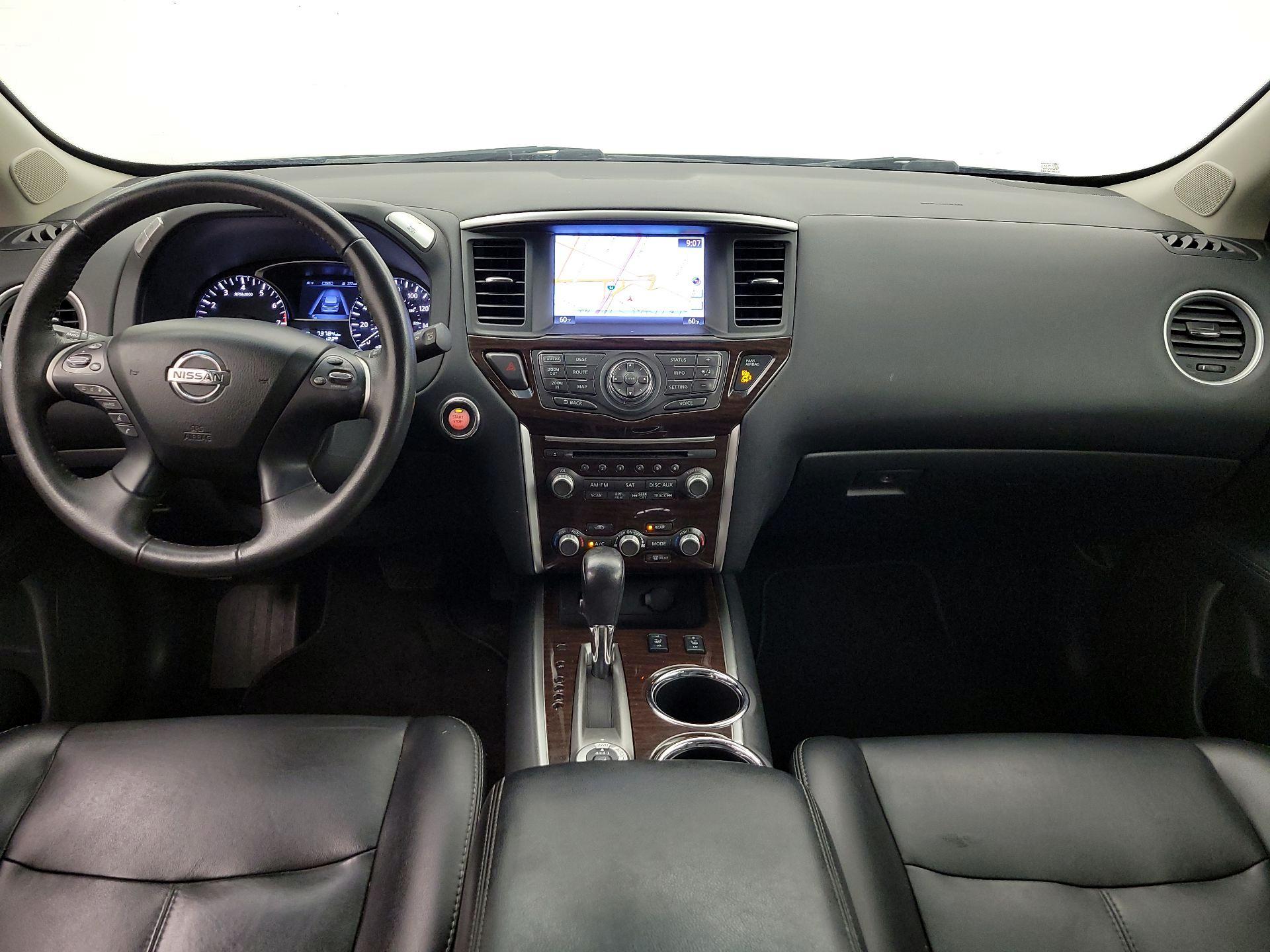 Thumbnail: 2015 Nissan Pathfinder - 9