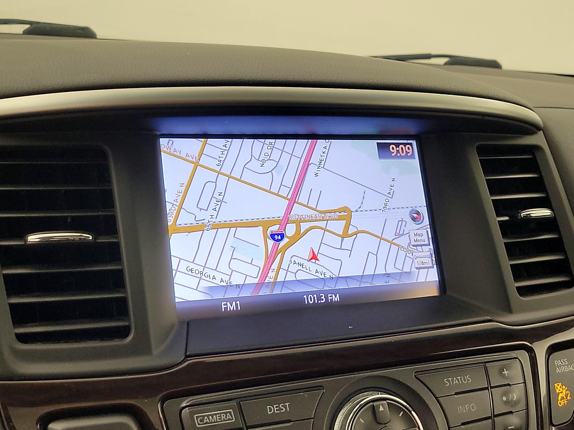 Thumbnail: 2015 Nissan Pathfinder - 14