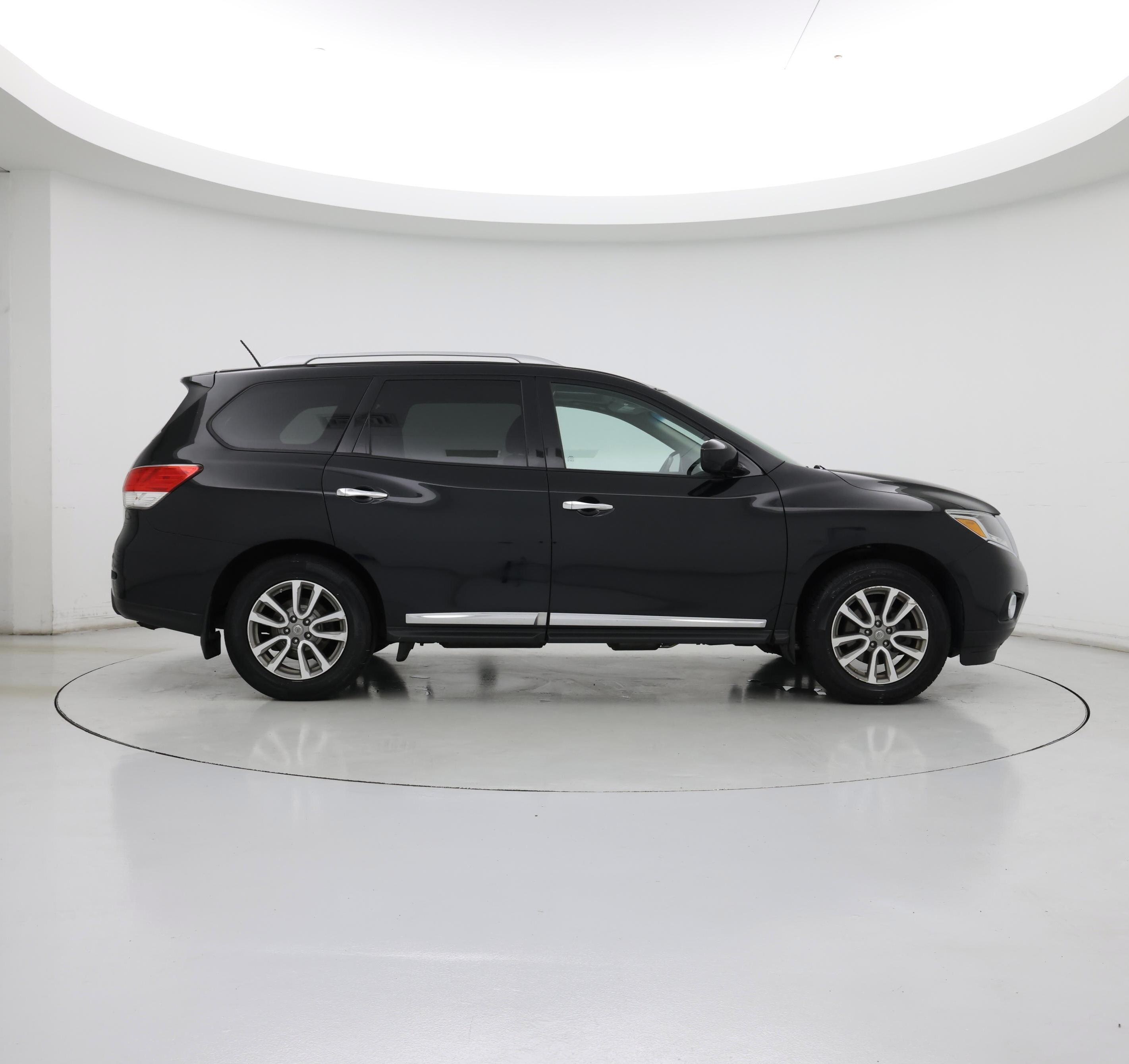 Thumbnail: 2015 Nissan Pathfinder - 7
