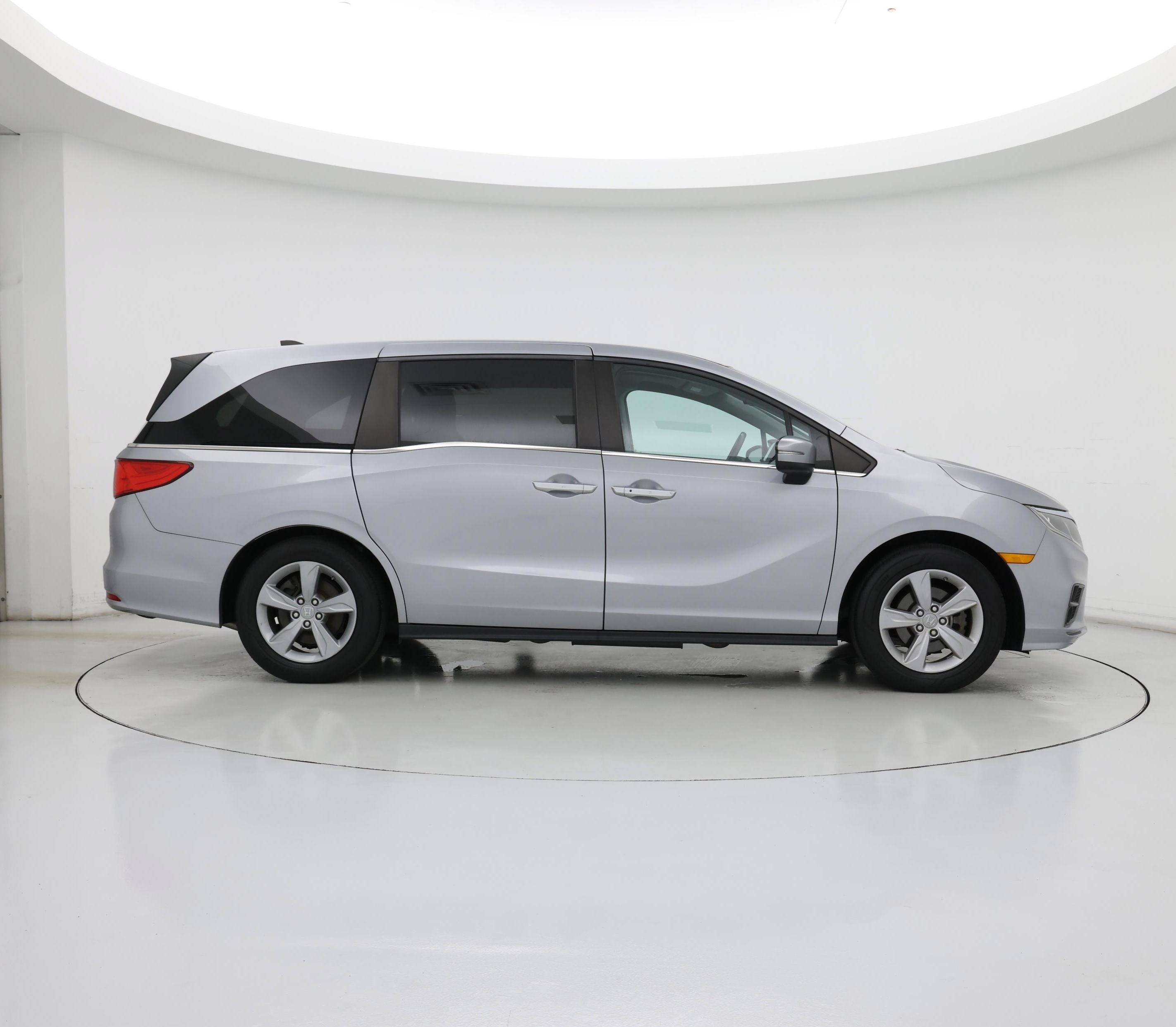 Thumbnail: 2019 Honda Odyssey - 7