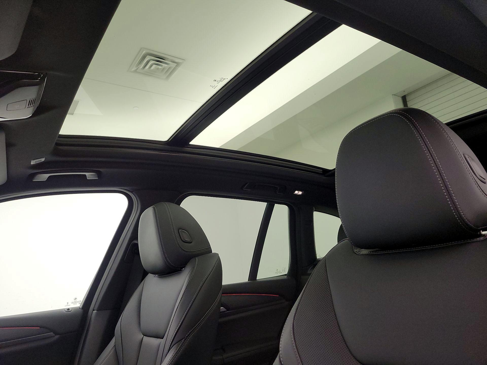 Thumbnail: 2023 BMW X3 - 20