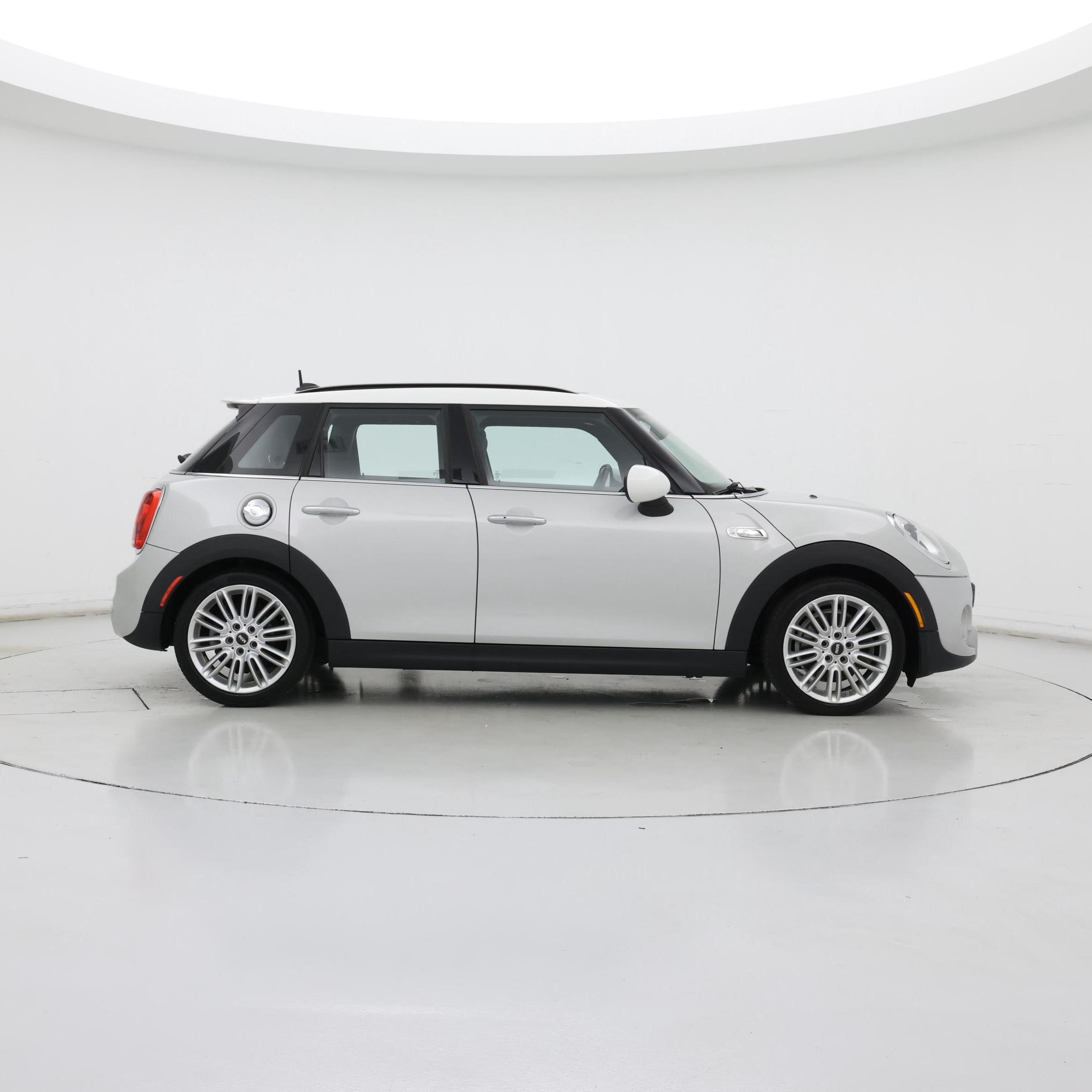 Thumbnail: 2015 MINI Cooper Hardtop - 7