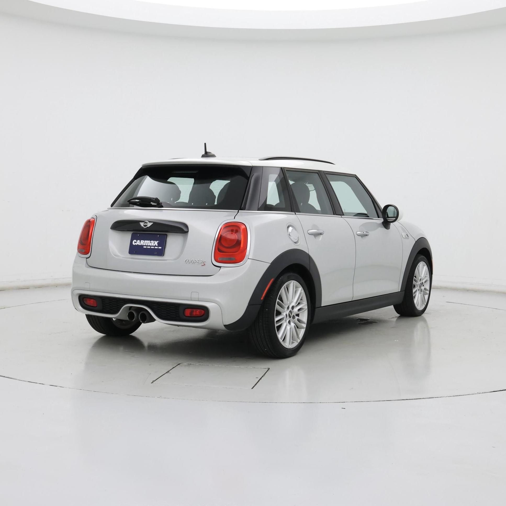 Thumbnail: 2015 MINI Cooper Hardtop - 8