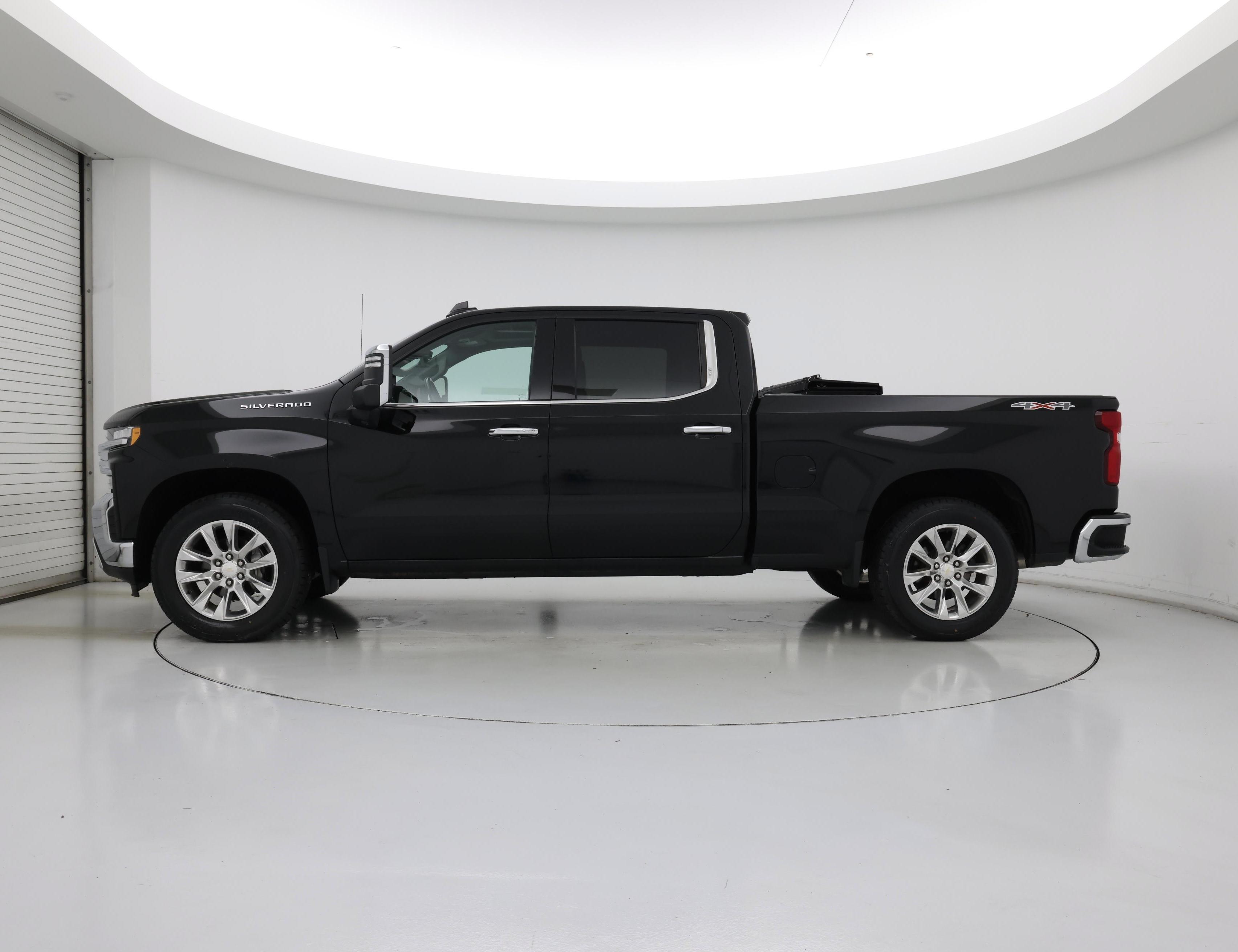 Thumbnail: 2022 Chevrolet Silverado 1500 - 3