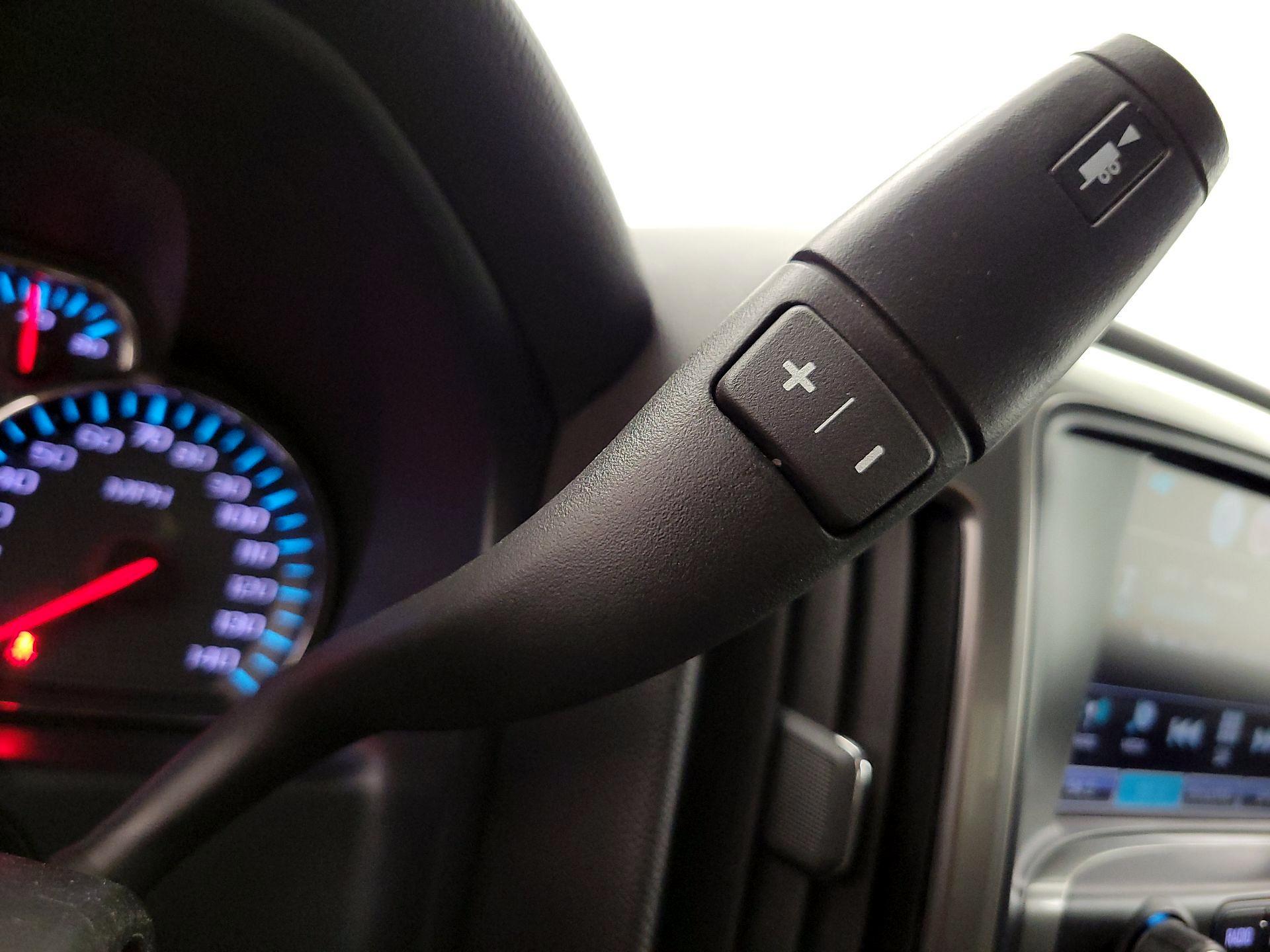Thumbnail: 2018 Chevrolet Silverado 1500 - 17