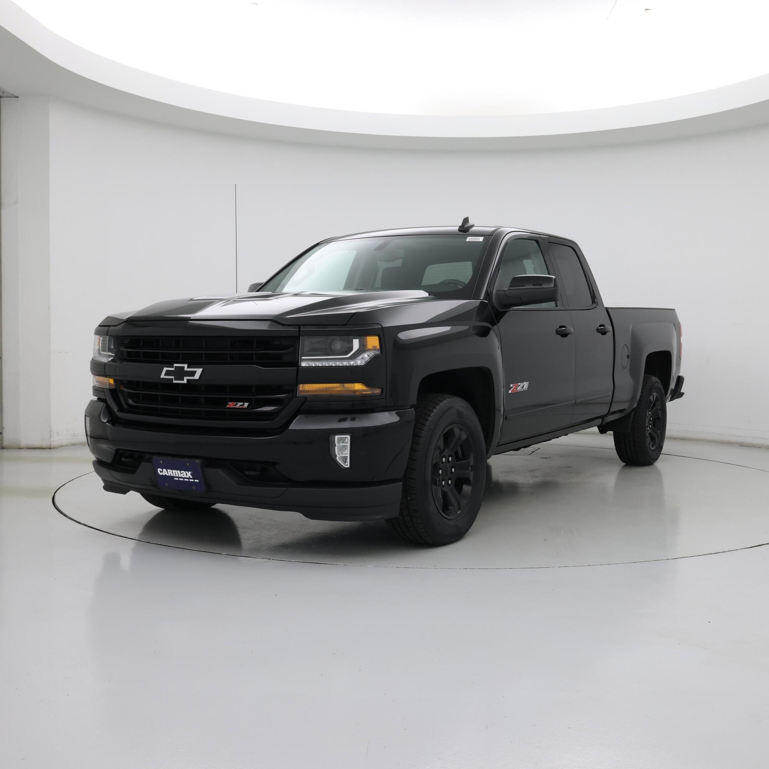 Thumbnail: 2018 Chevrolet Silverado 1500 - 4