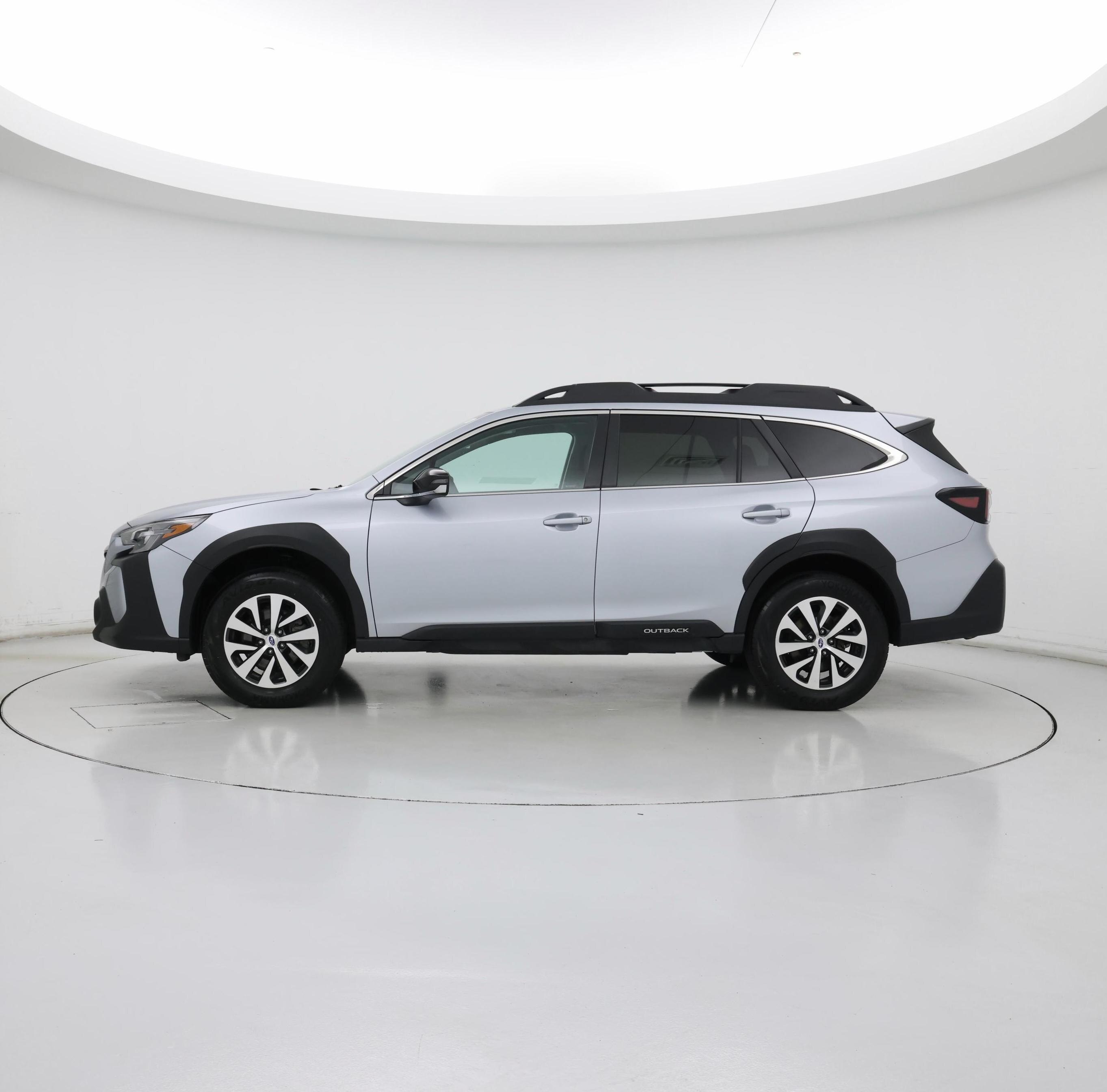 Thumbnail: 2023 Subaru Outback - 3