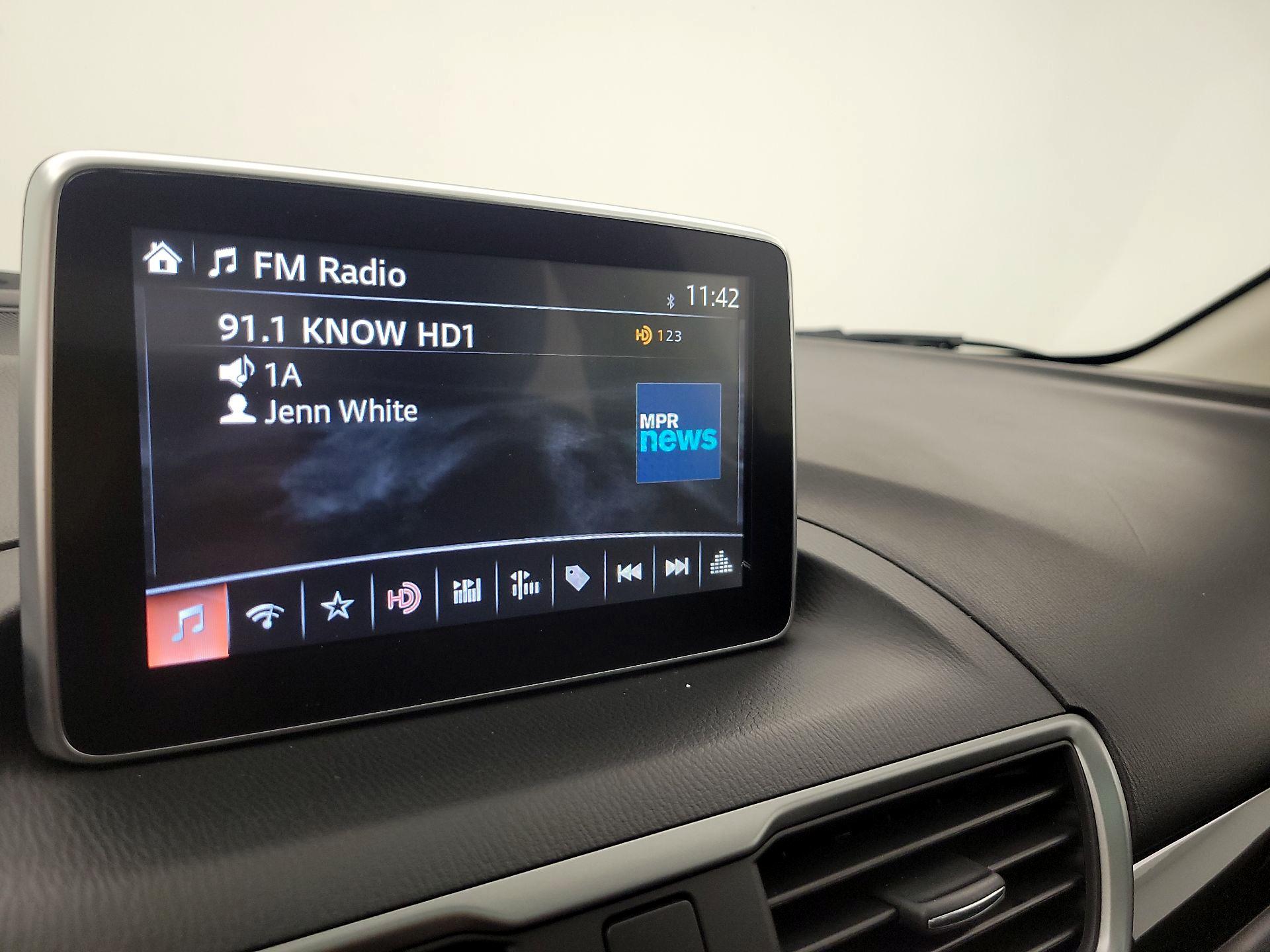 Thumbnail: 2014 Mazda Mazda3 - 16