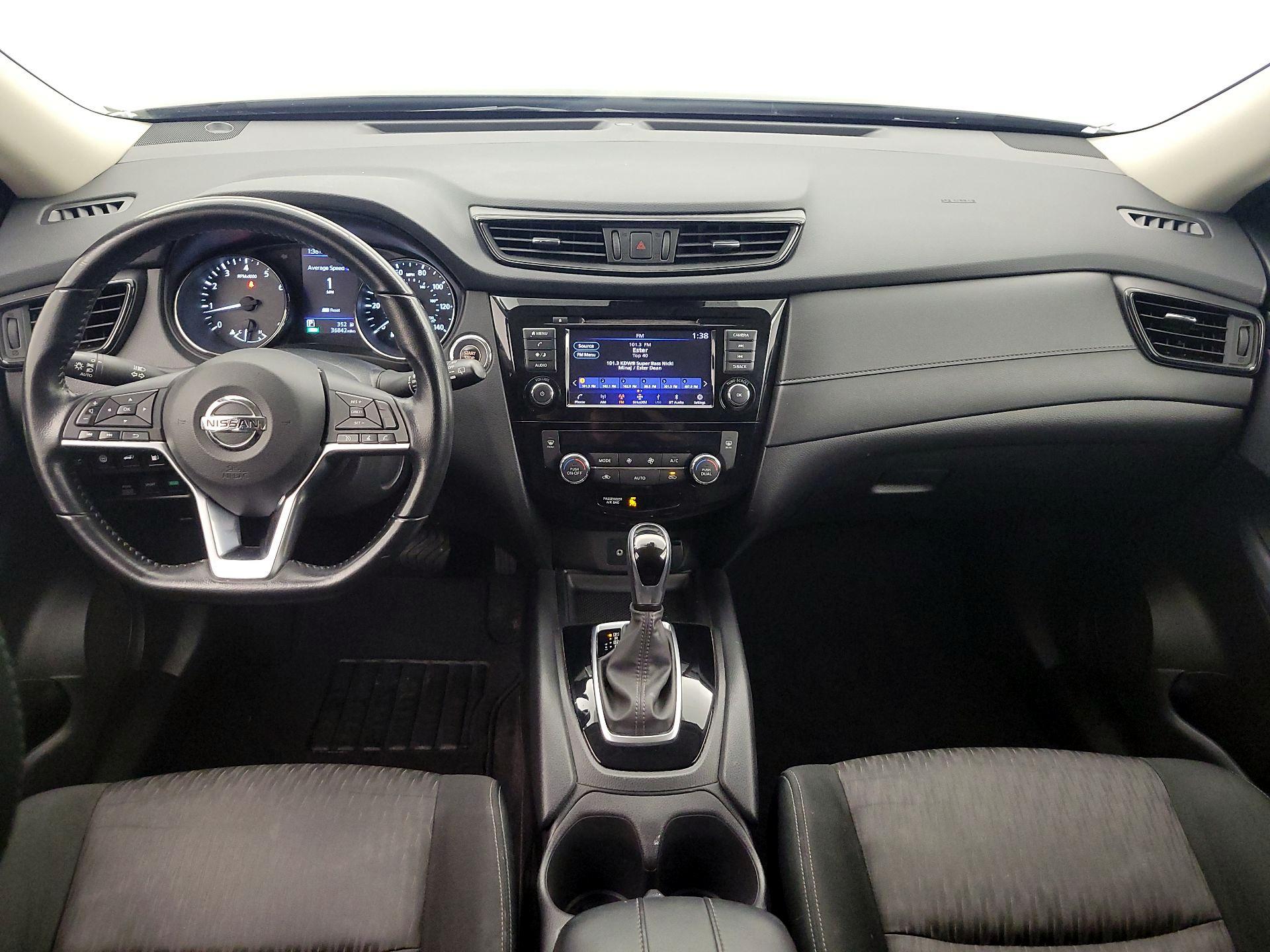 Thumbnail: 2020 Nissan Rogue - 9