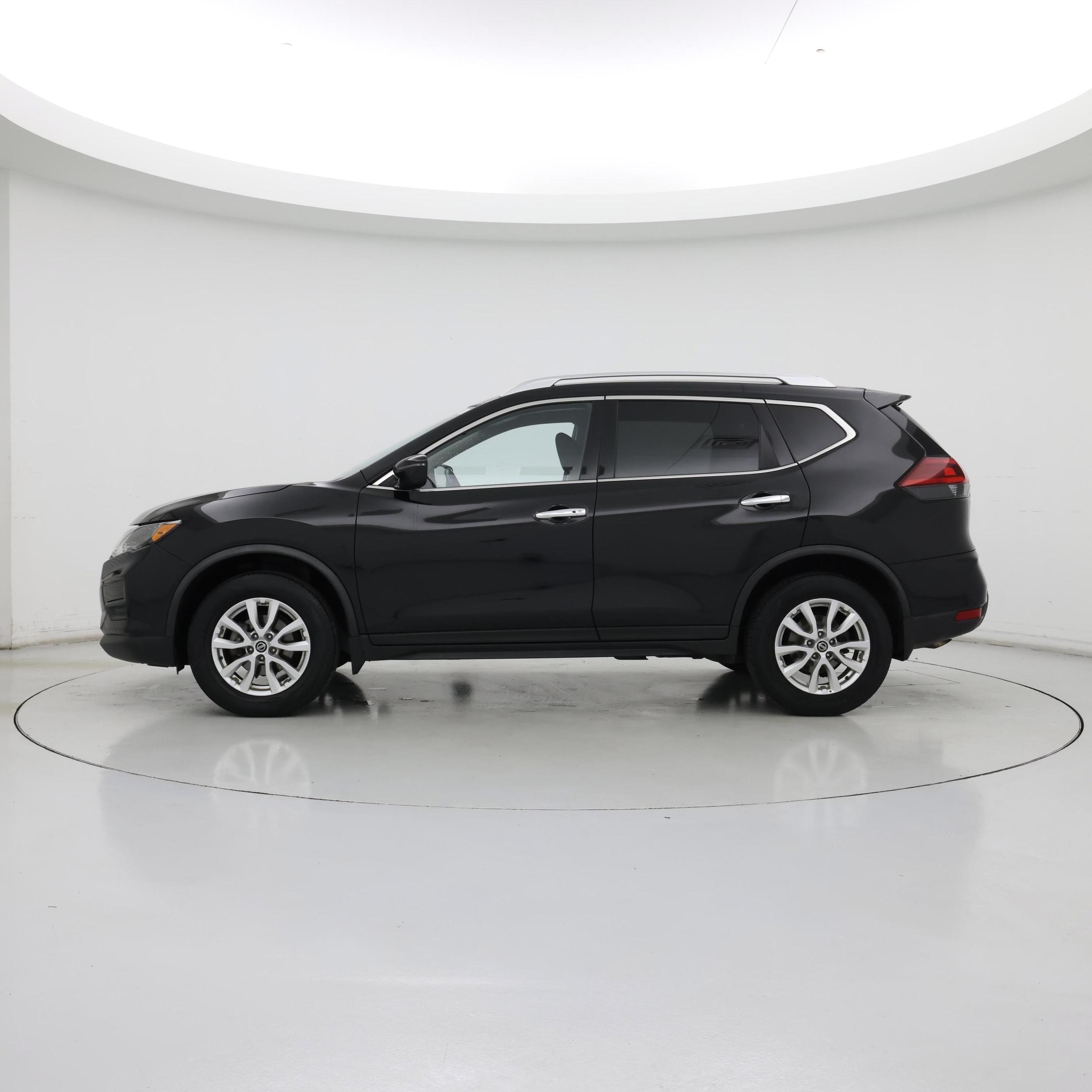 Thumbnail: 2020 Nissan Rogue - 3