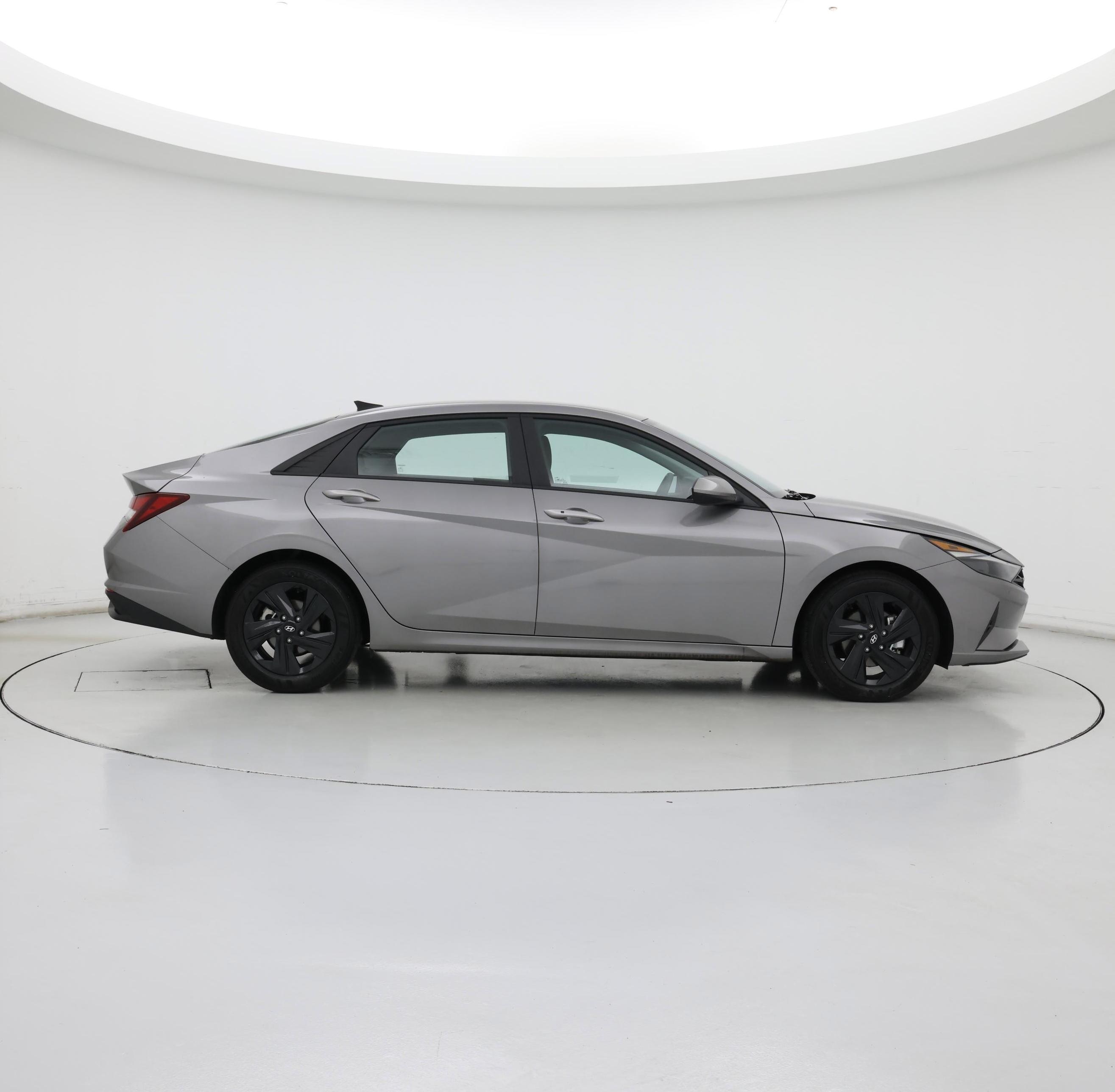 Thumbnail: 2023 Hyundai Elantra - 7